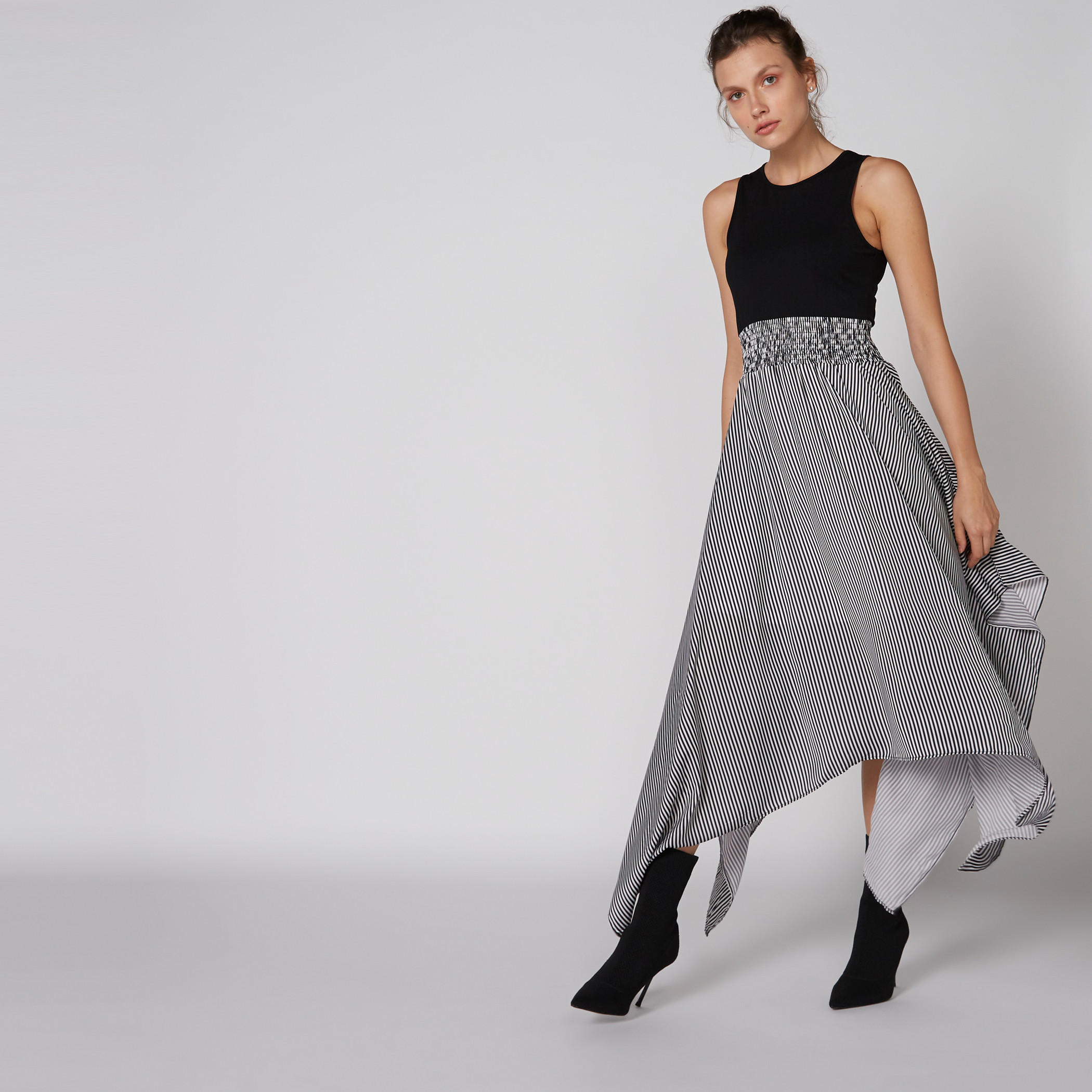 فستان ميدي مقلم دون أكمام بياقة مستديرة وحواف غير مستوية-women-clothing-dresses-image-3