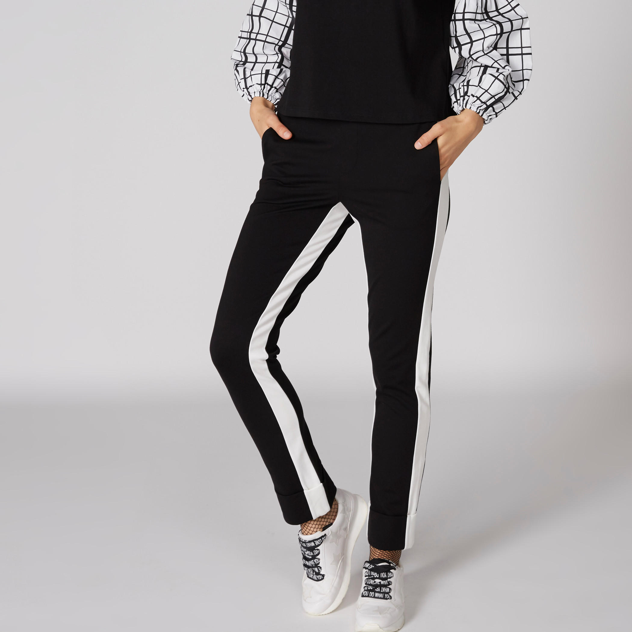 بنطال طويل بجيوب-women-clothing-bottoms-trousers-image-1