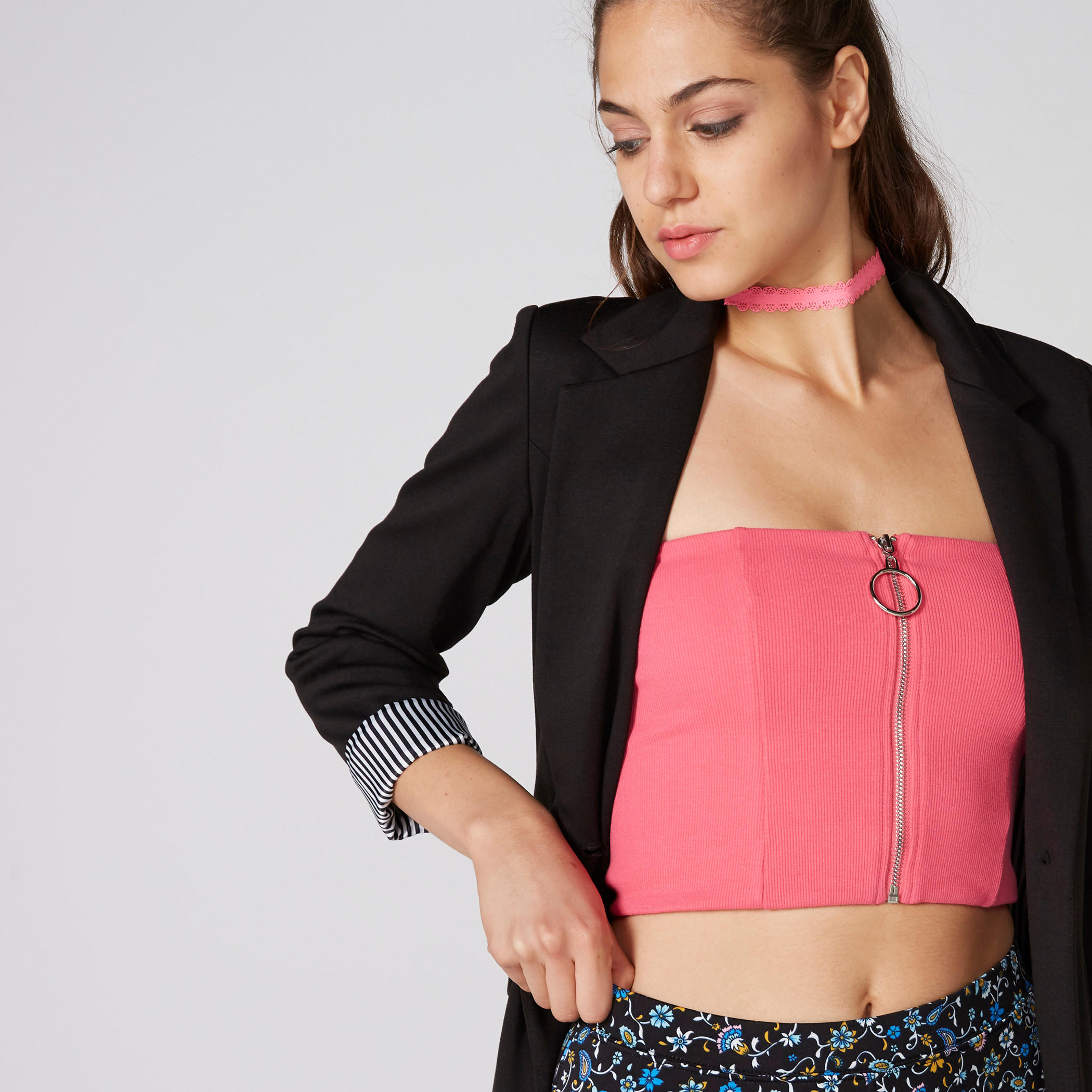 بلوزة قصيرة مضلعة بسحاب إغلاق-women-clothing-shirtsandblouses-blouses-image-3