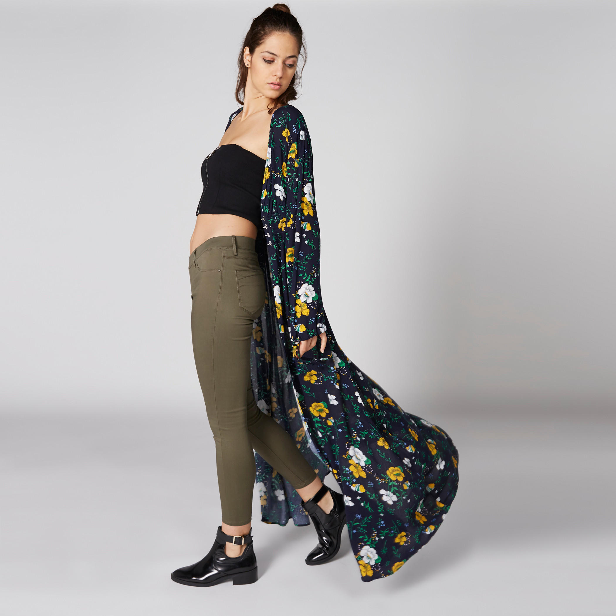 سترة طويلة بأكمام طويلة وطبعات-women-winterwear-cardigansandjumpers-cardigans-image-4