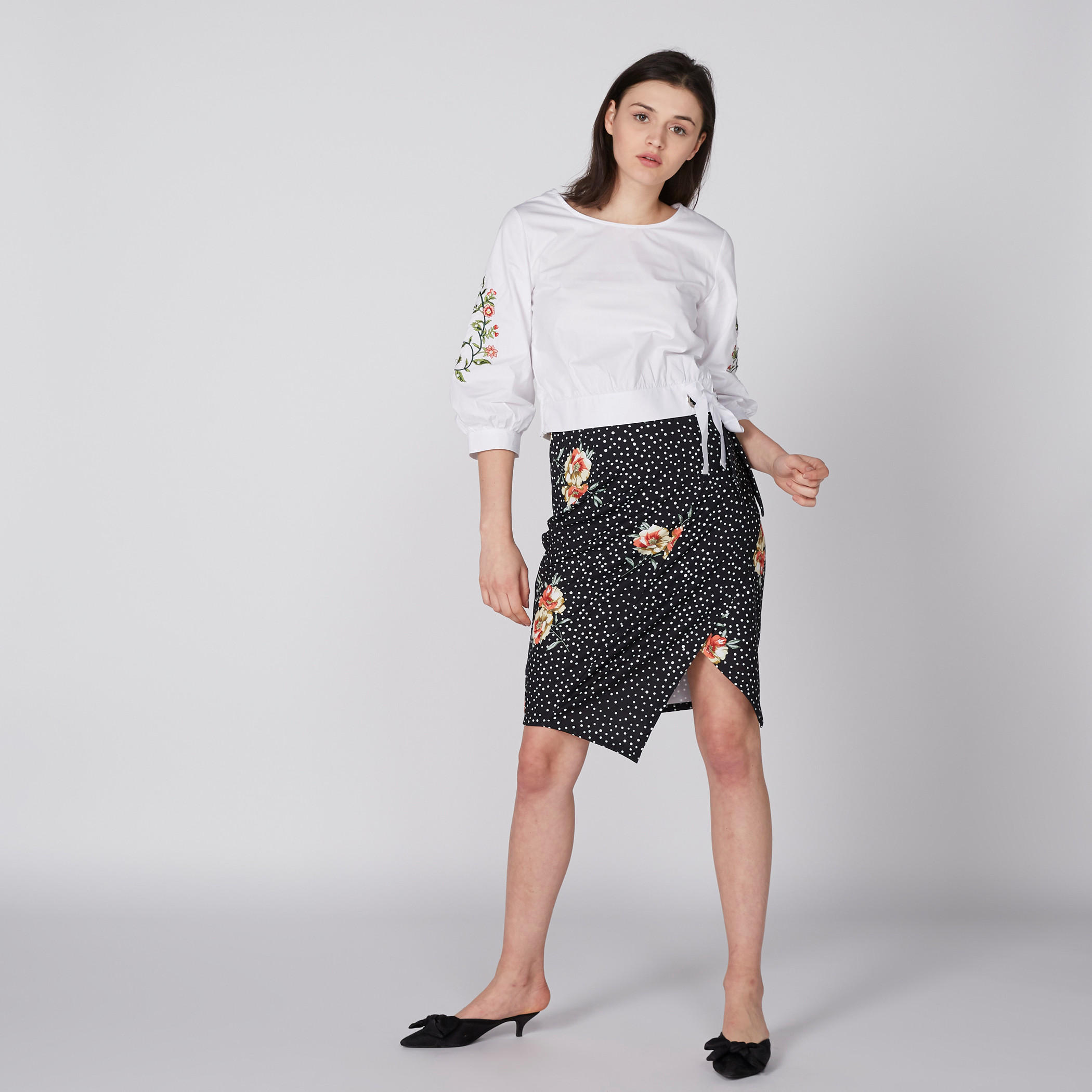 تنورة ملفوفة متوسطة الطول بحزام رباط وطبعات-women-clothing-bottoms-skirts-image-2