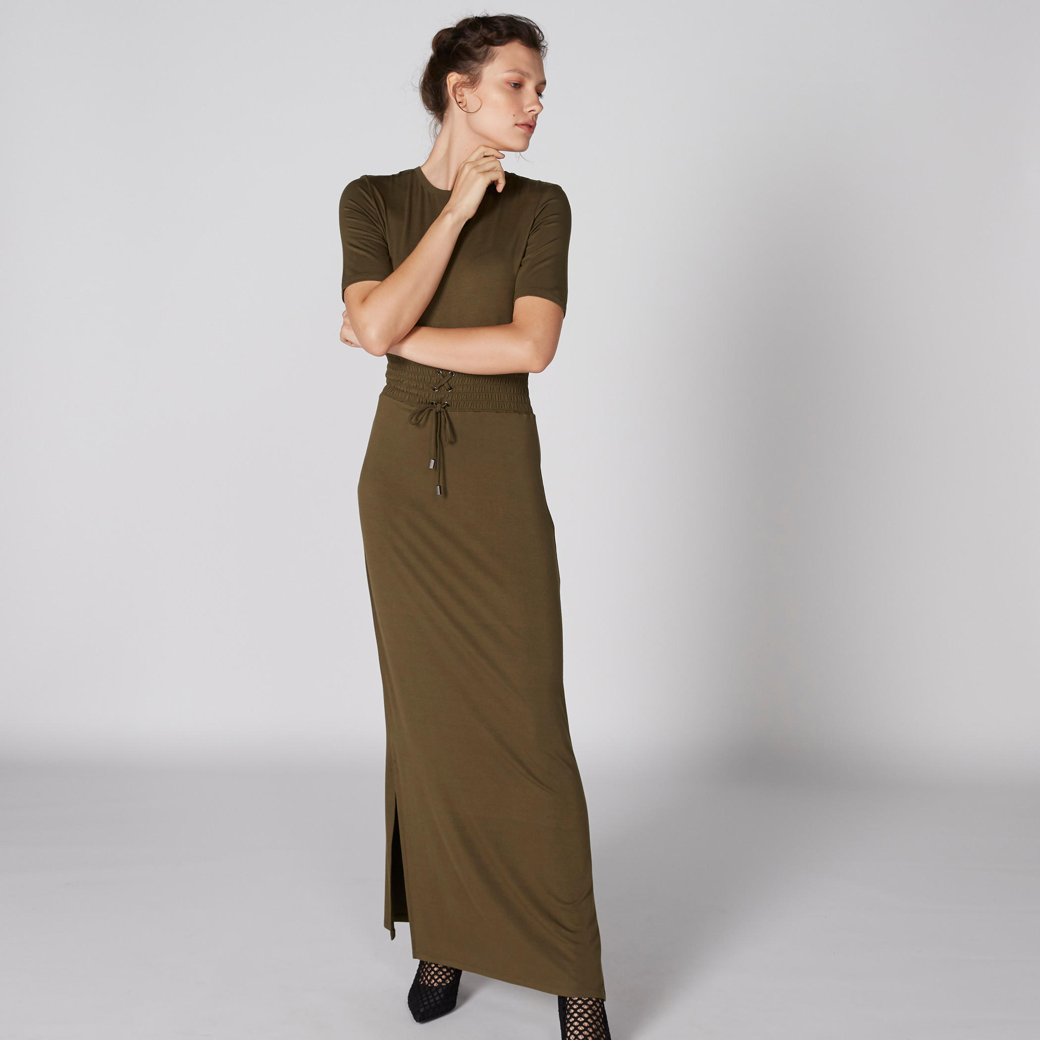 فستان ماكسي بياقة مستديرة وفتحة جانبية-women-clothing-dresses-image-3
