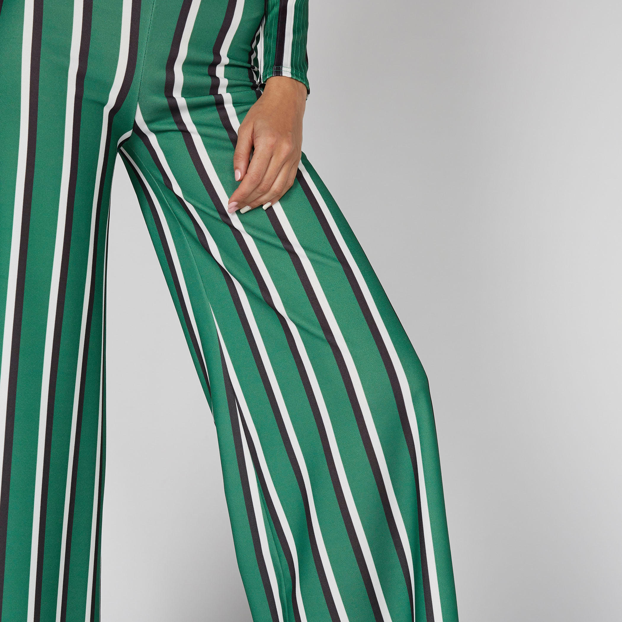 بنطال بالازو طويل بتصميم مقلّم-women-clothing-bottoms-trousers-image-3