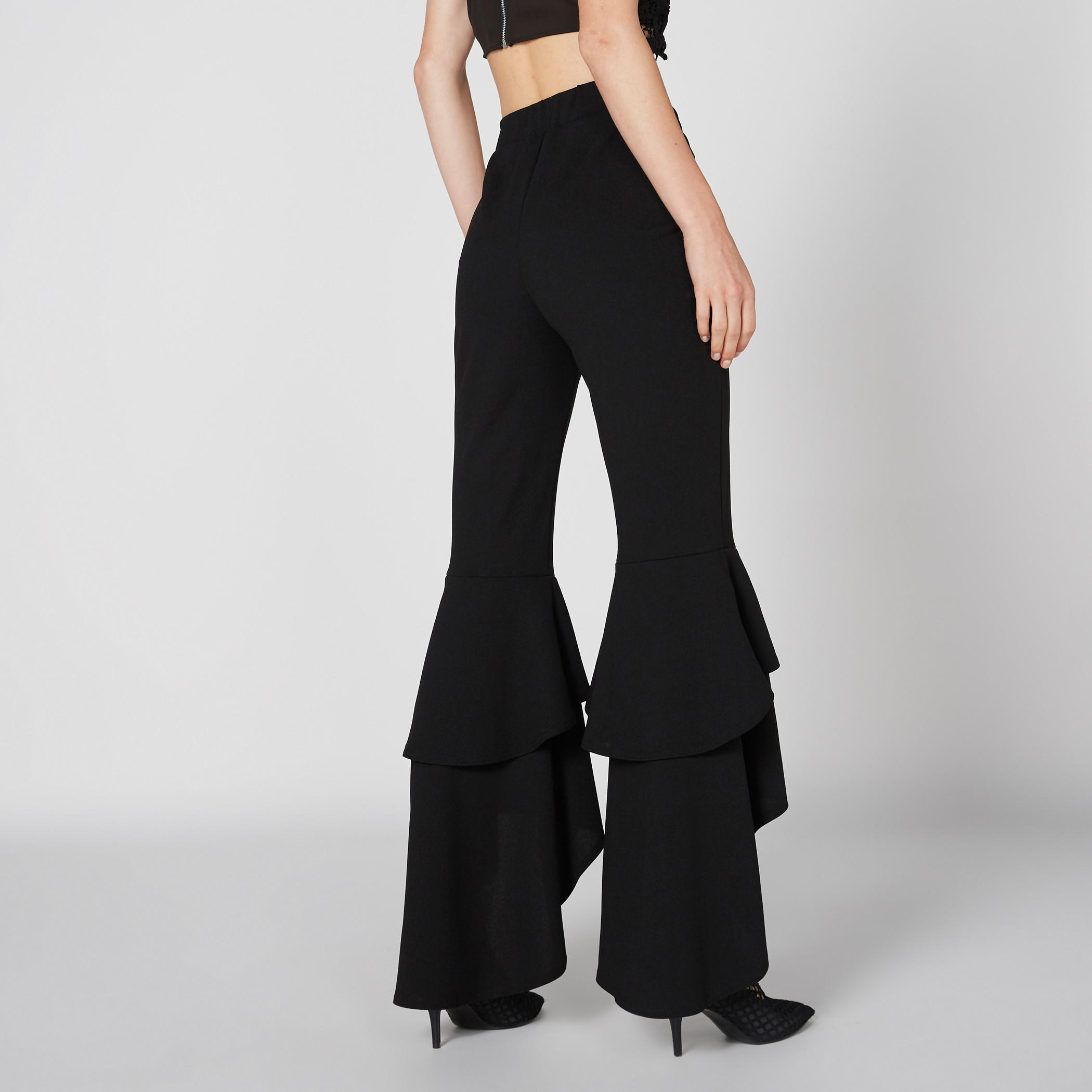 بنطال طويل بخصر مطّاطي وتفاصيل كشكش-women-clothing-bottoms-trousers-image-3