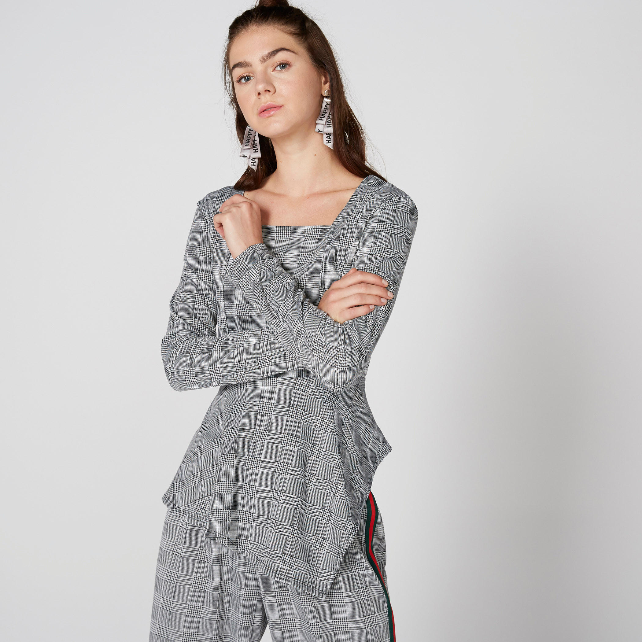 بلوزة كاروهات بحواف غير مستوية وأكمام طويلة-women-clothing-shirtsandblouses-blouses-image-2
