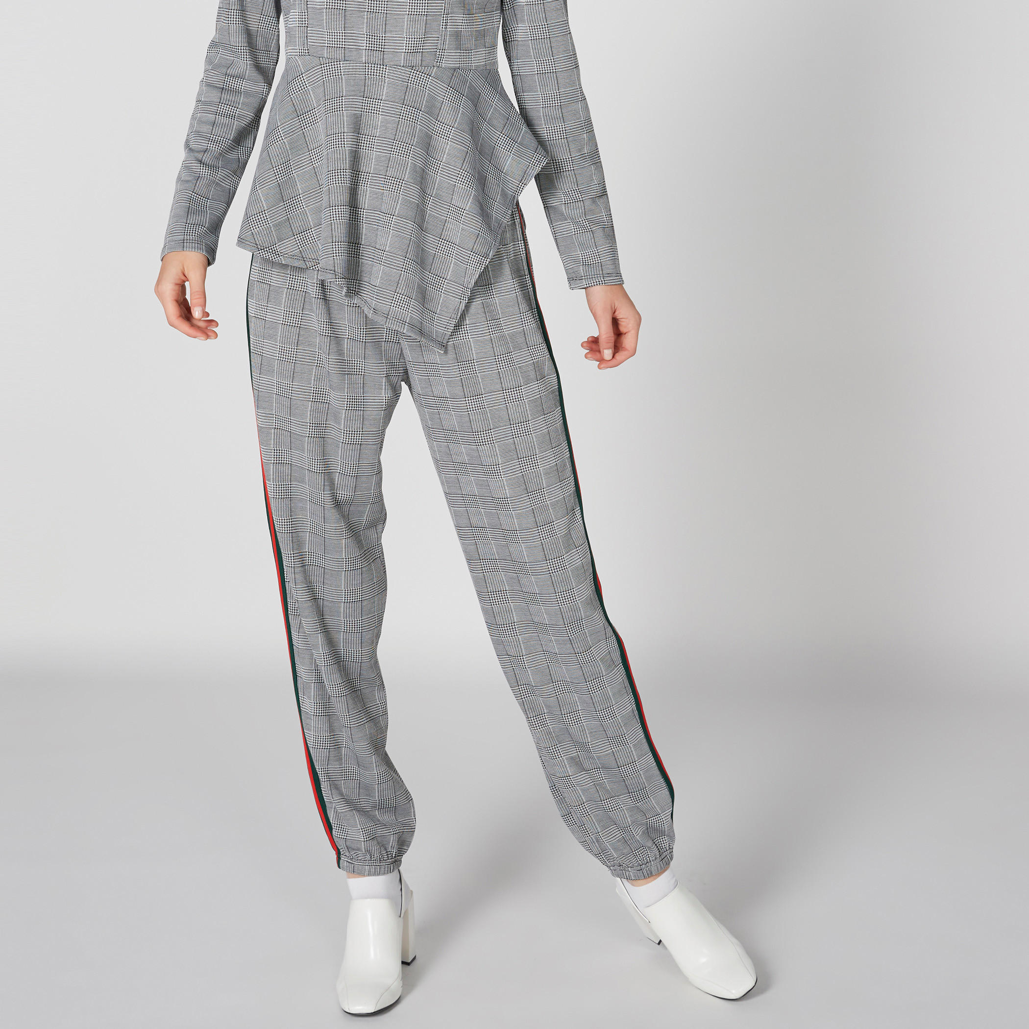 بنطال طويل كاروهات بخصر مطاطي-women-clothing-bottoms-trousers-image-3