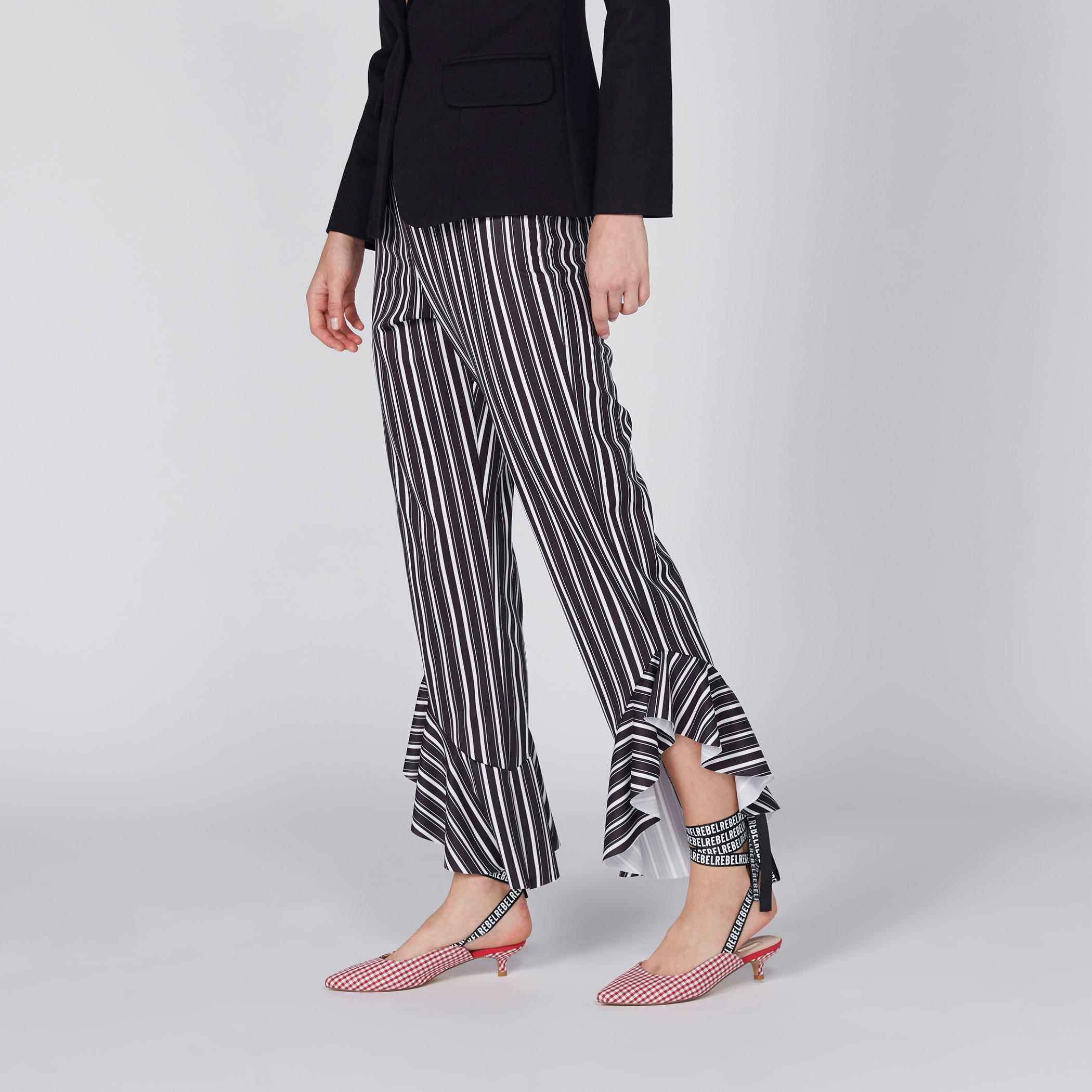 بنطال مقلّم بأساور كشكش واسعة وغير مستوية-women-clothing-bottoms-trousers-image-4