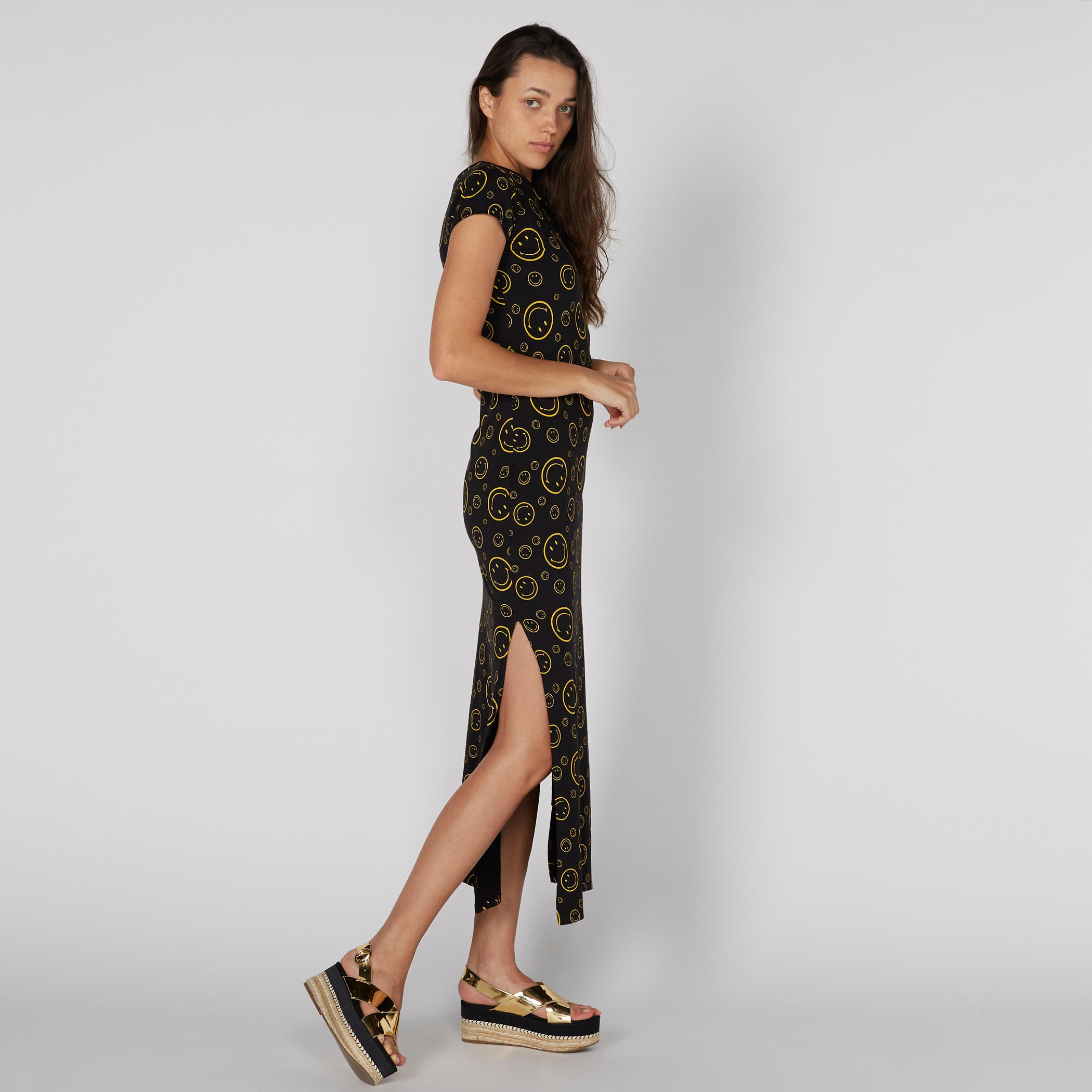 فستان بياقة مستديرة وطبعات وفتحات جانبية-women-clothing-dresses-image-1