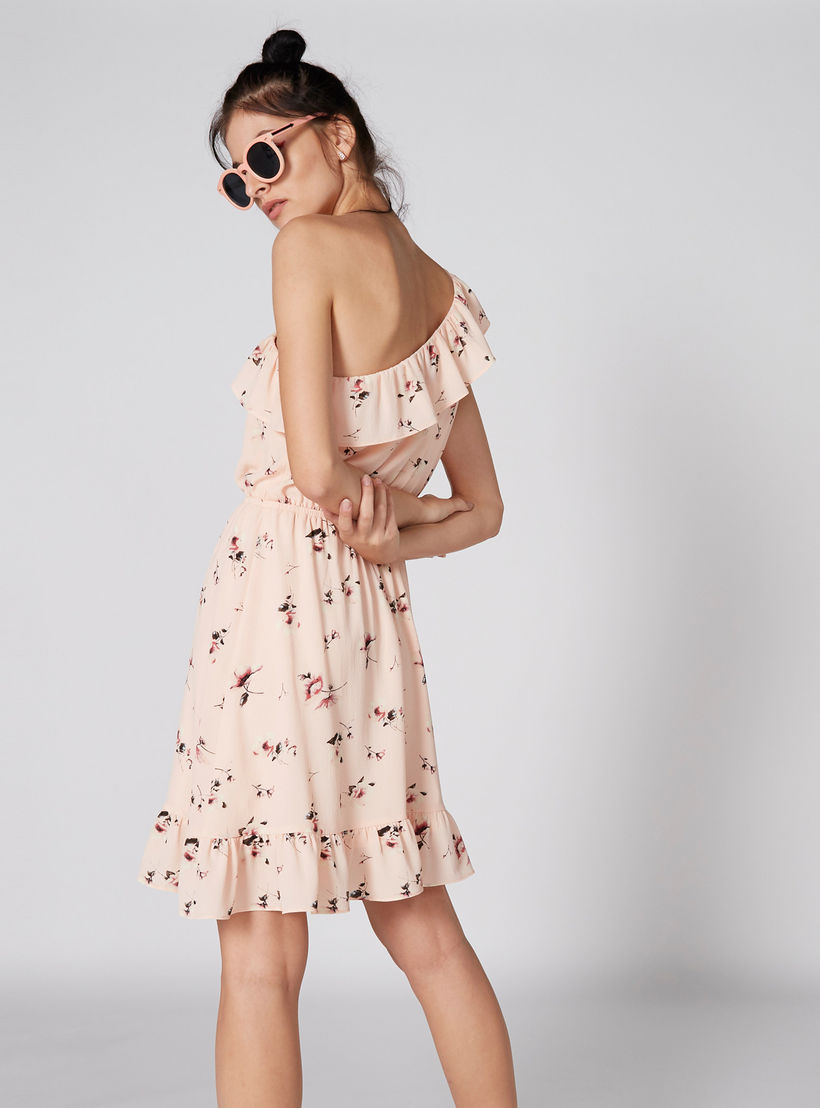 فستان متوسط الطول بكتف واحد وتفاصيل كشكش وطبعات-women-clothing-dresses-image-2