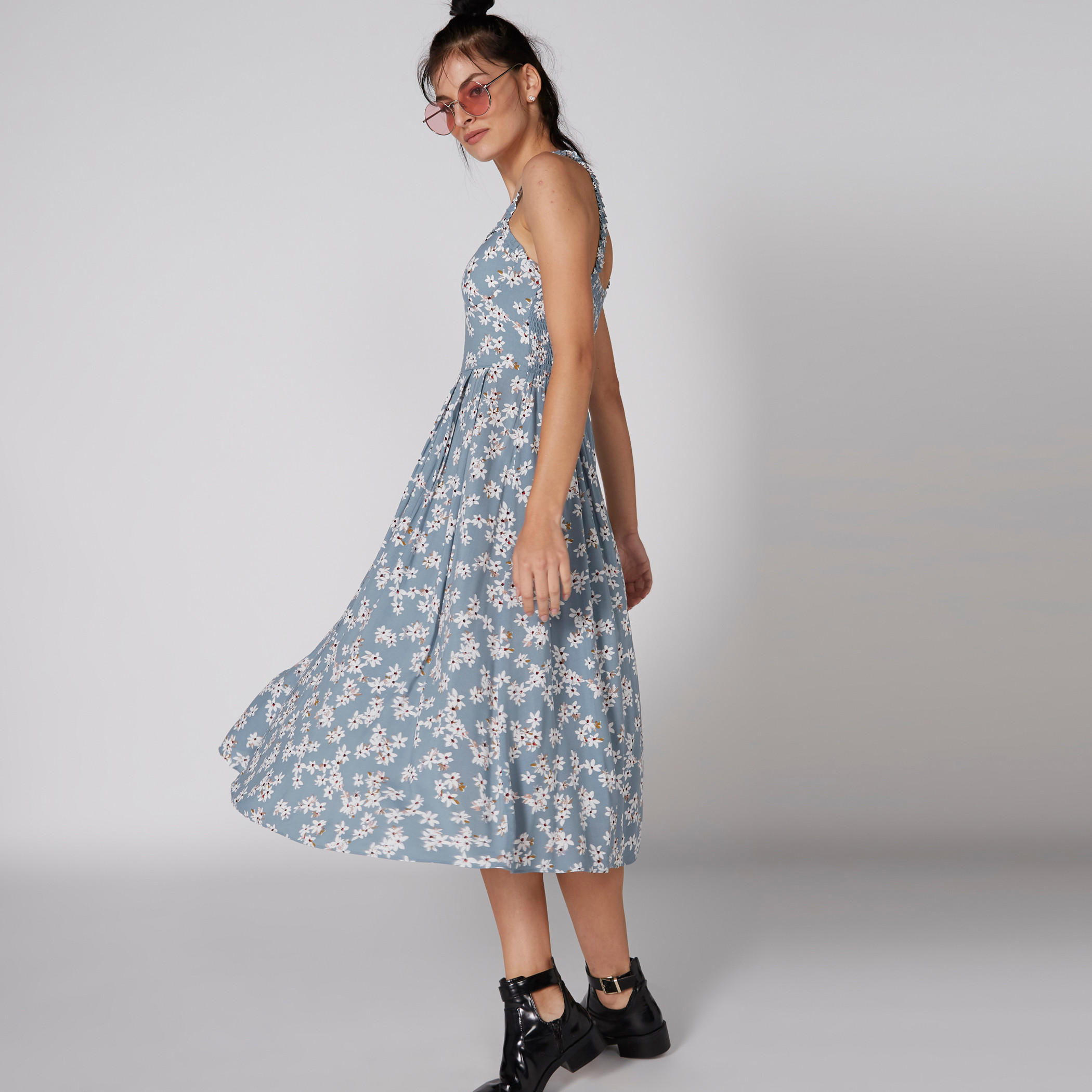 فستان طويل بأزرار وطبعات أزهار-women-clothing-dresses-image-3