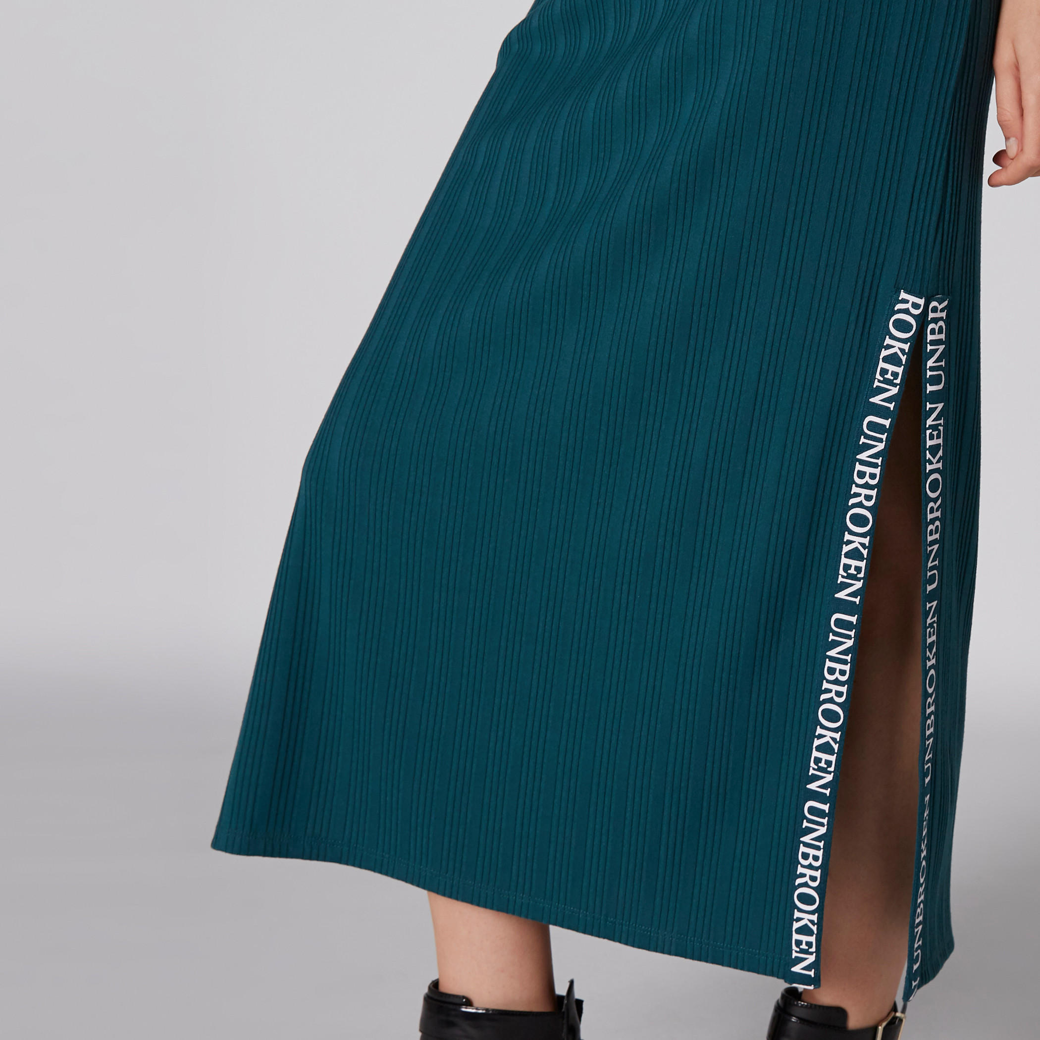 فستان مضلع دون أكمام بياقة V-women-clothing-dresses-image-4