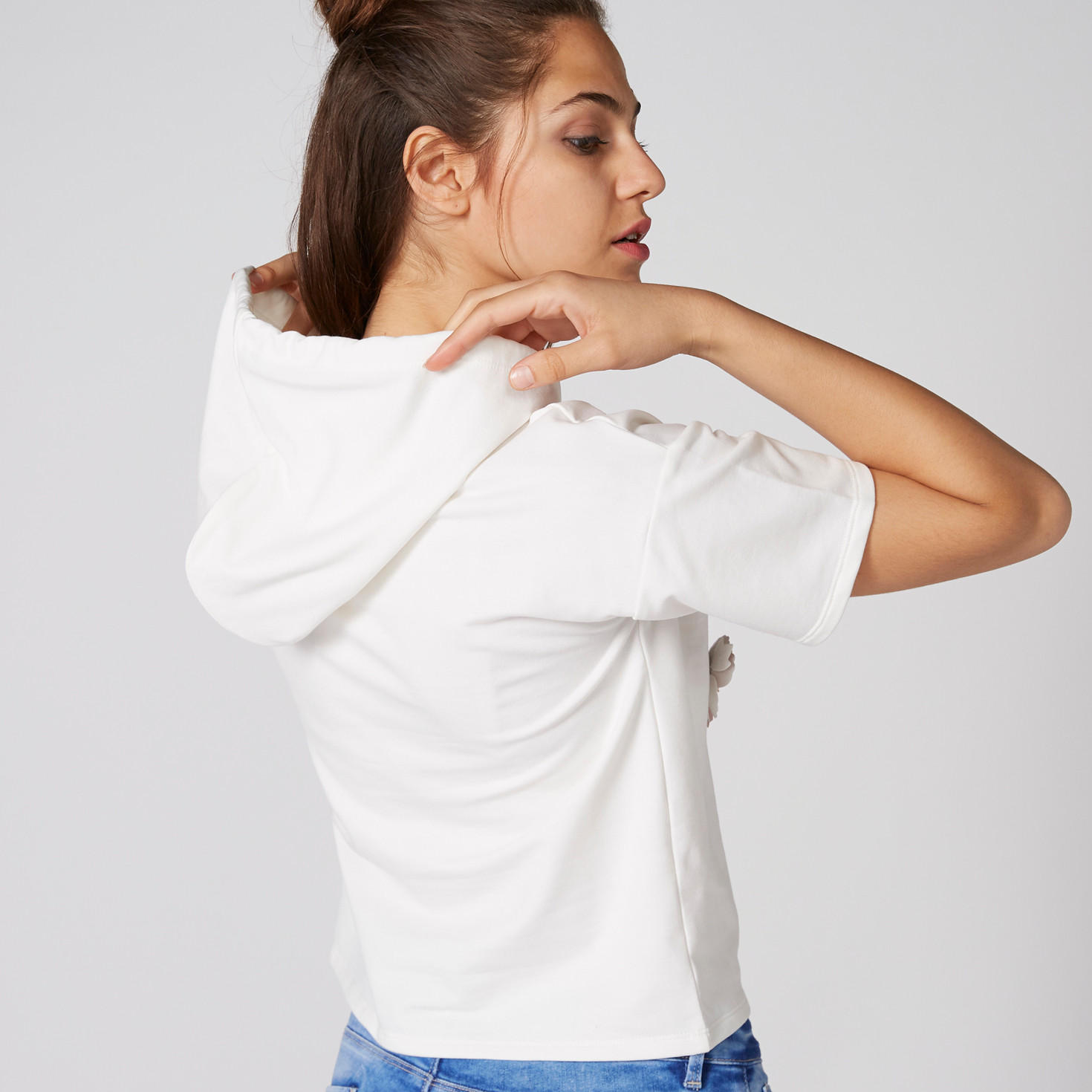 تيشيرت بأكمام قصيرة وطبعات مع قبعة-women-clothing-tshirts-image-2