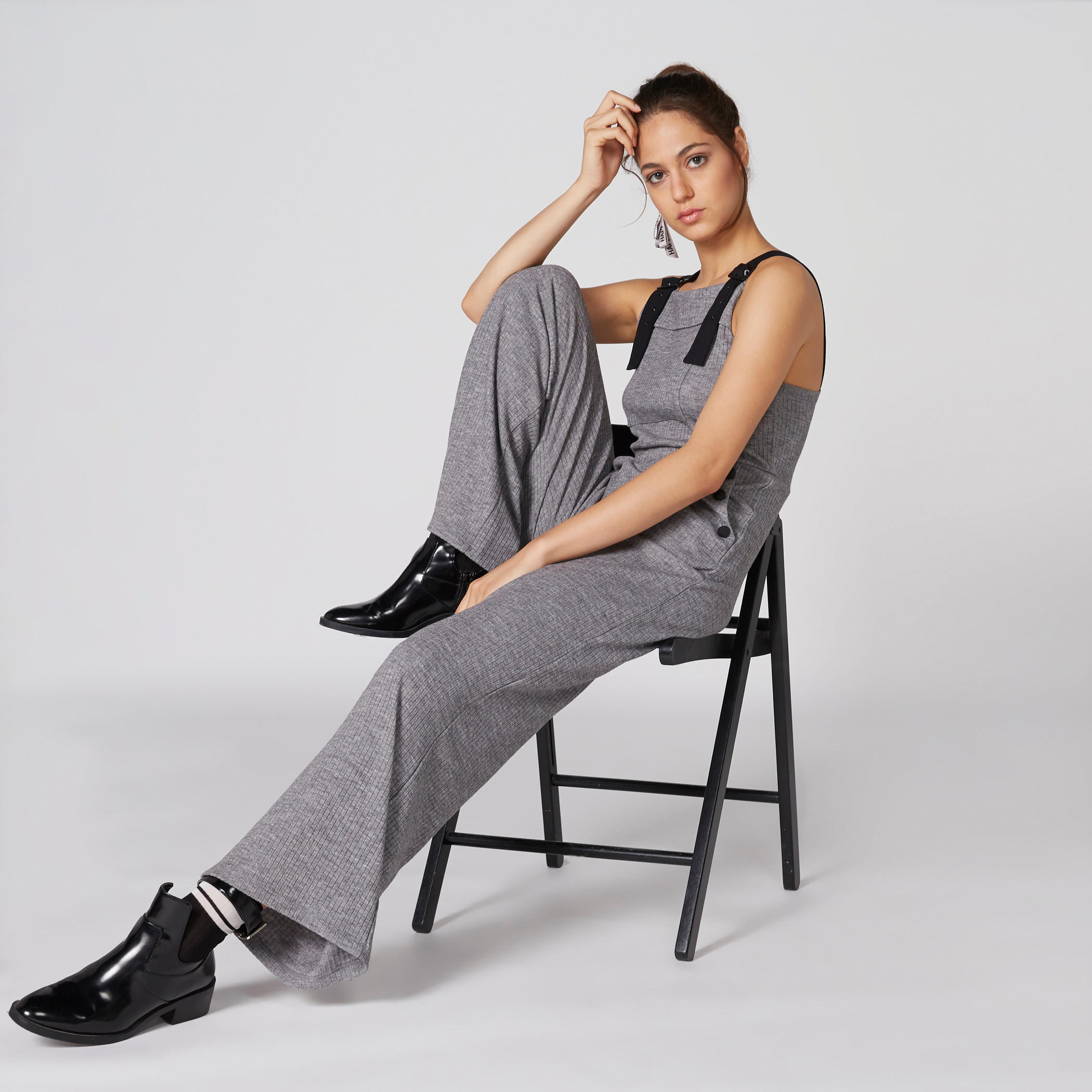 أفرول مضلّع بحمّالات كتف قابلة للتعديل وجيوب-women-clothing-jumpsuits-image-1