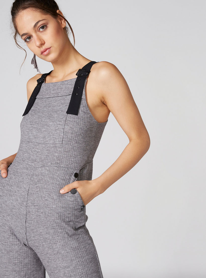 أفرول مضلّع بحمّالات كتف قابلة للتعديل وجيوب-women-clothing-jumpsuits-image-4