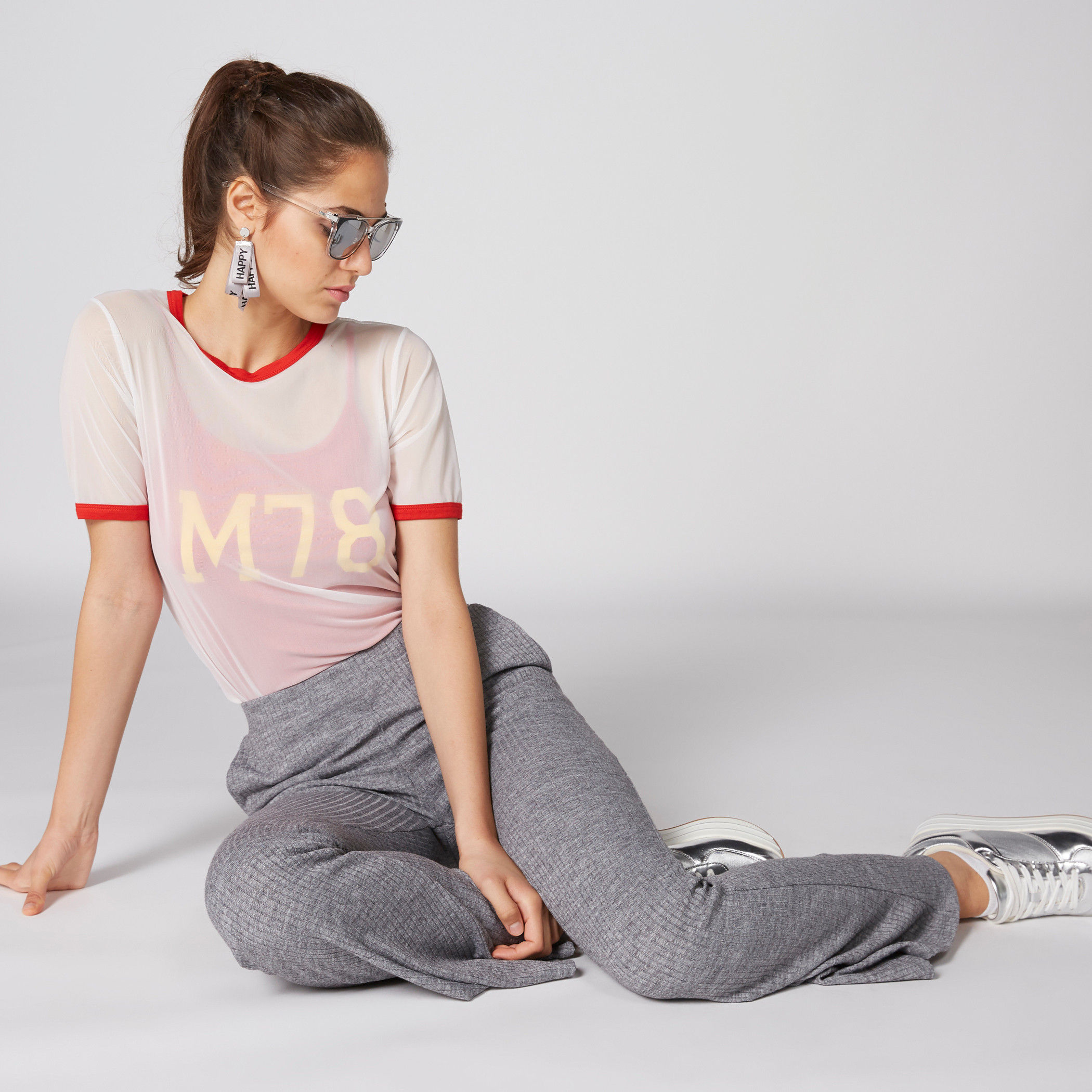 تيشيرت طبقات بياقة مستديرة وأكمام قصيرة وطبعات-women-clothing-tshirts-image-1