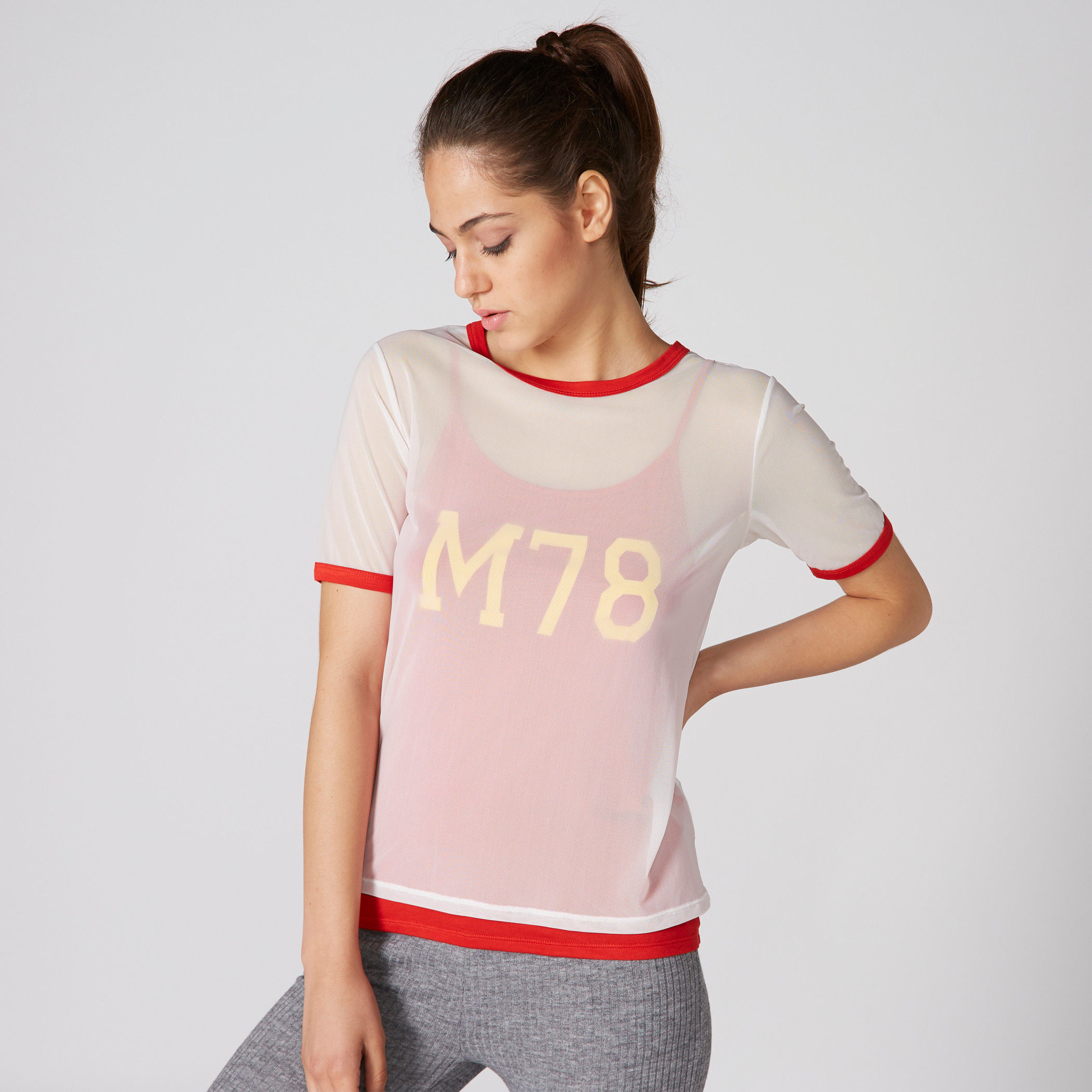 تيشيرت طبقات بياقة مستديرة وأكمام قصيرة وطبعات-women-clothing-tshirts-image-3