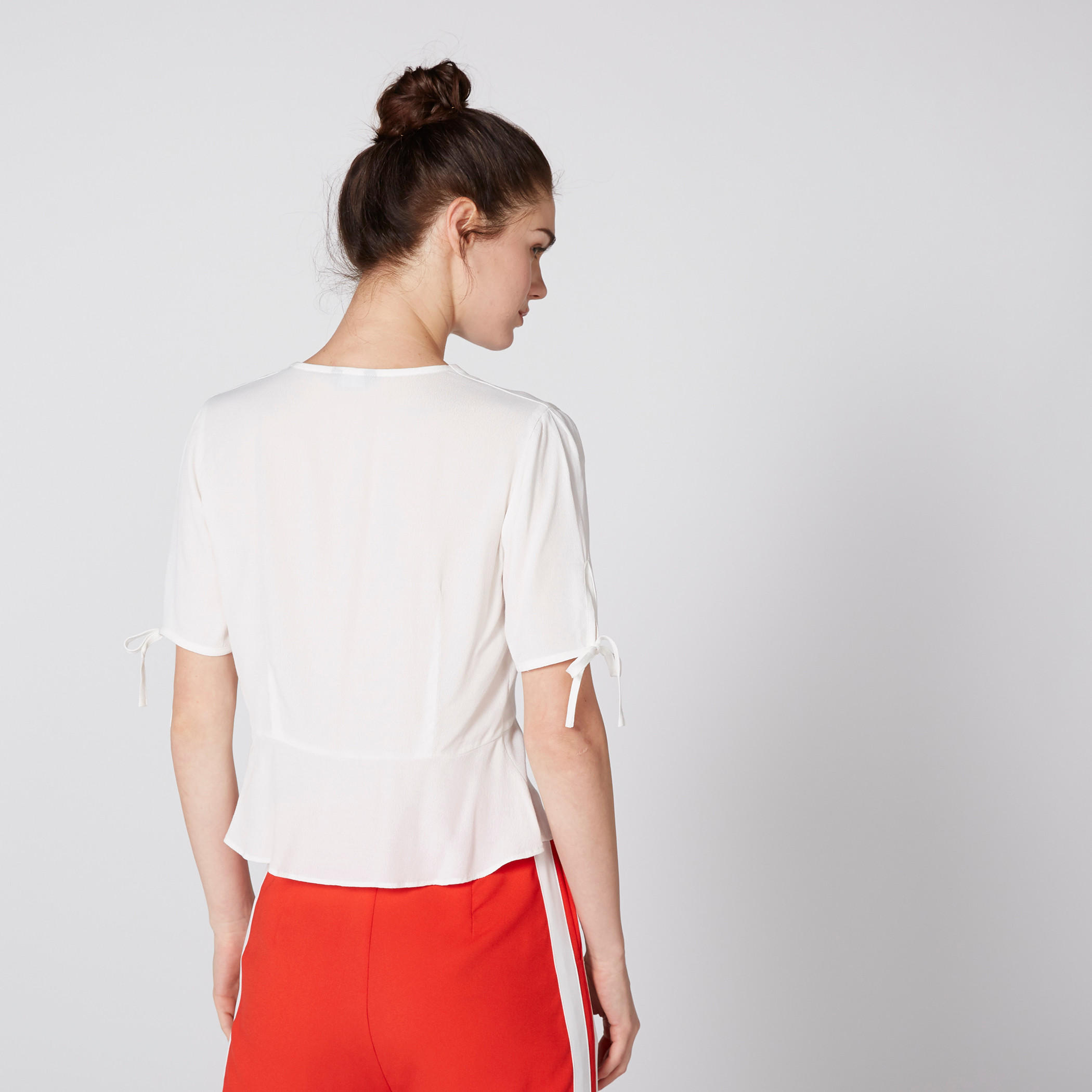 قميص قصير بأكمام قصيرة وأزرار-women-clothing-shirtsandblouses-shirts-image-4