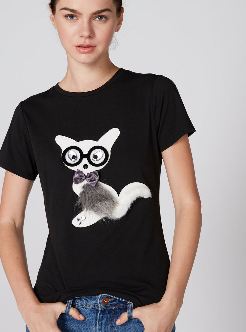 تيشيرت بياقة مستديرة وأكمام قصيرة وطبعات-women-clothing-tshirts-image-1