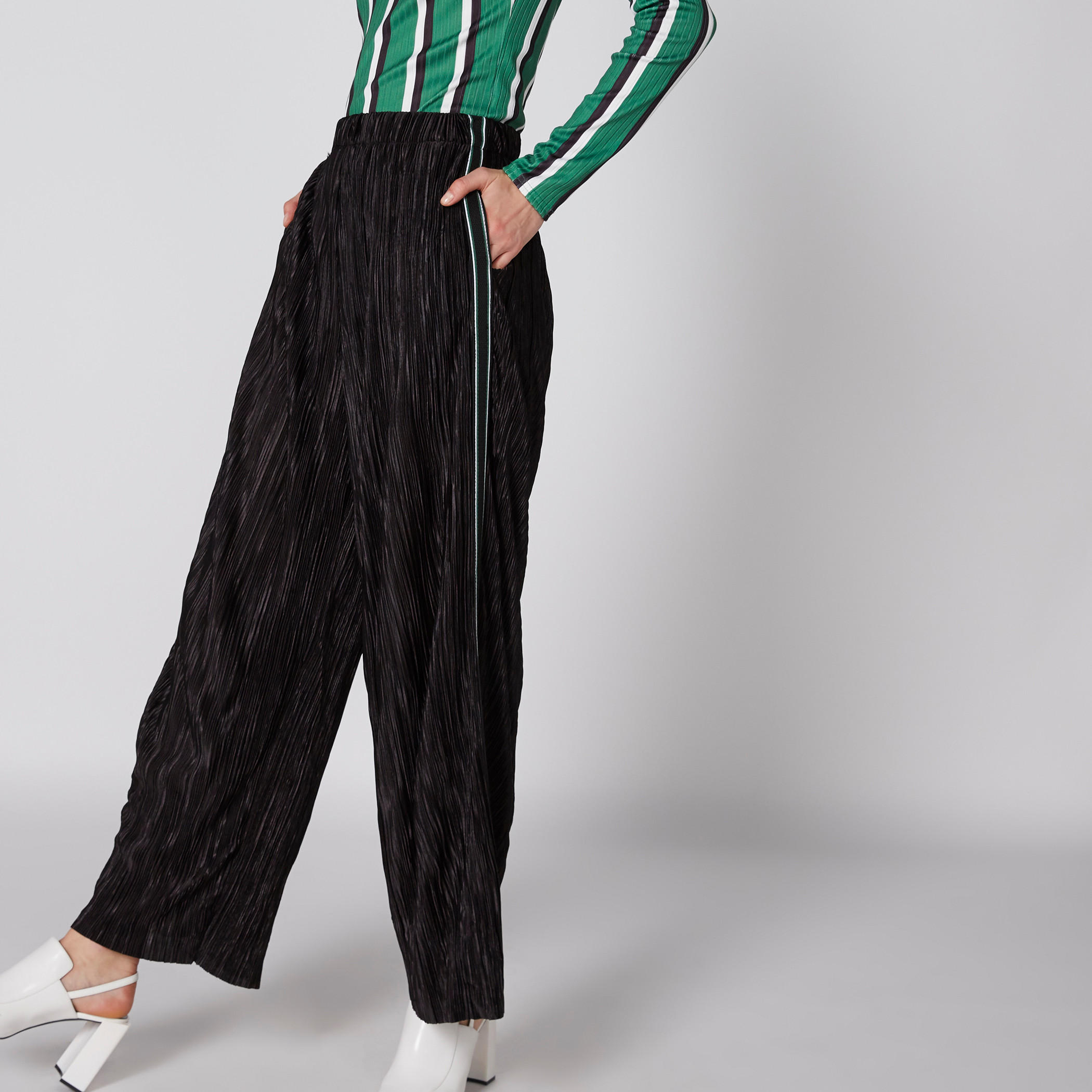 بنطال بالازو بخصر مطّاطي وكشكش-women-clothing-bottoms-trousers-image-4