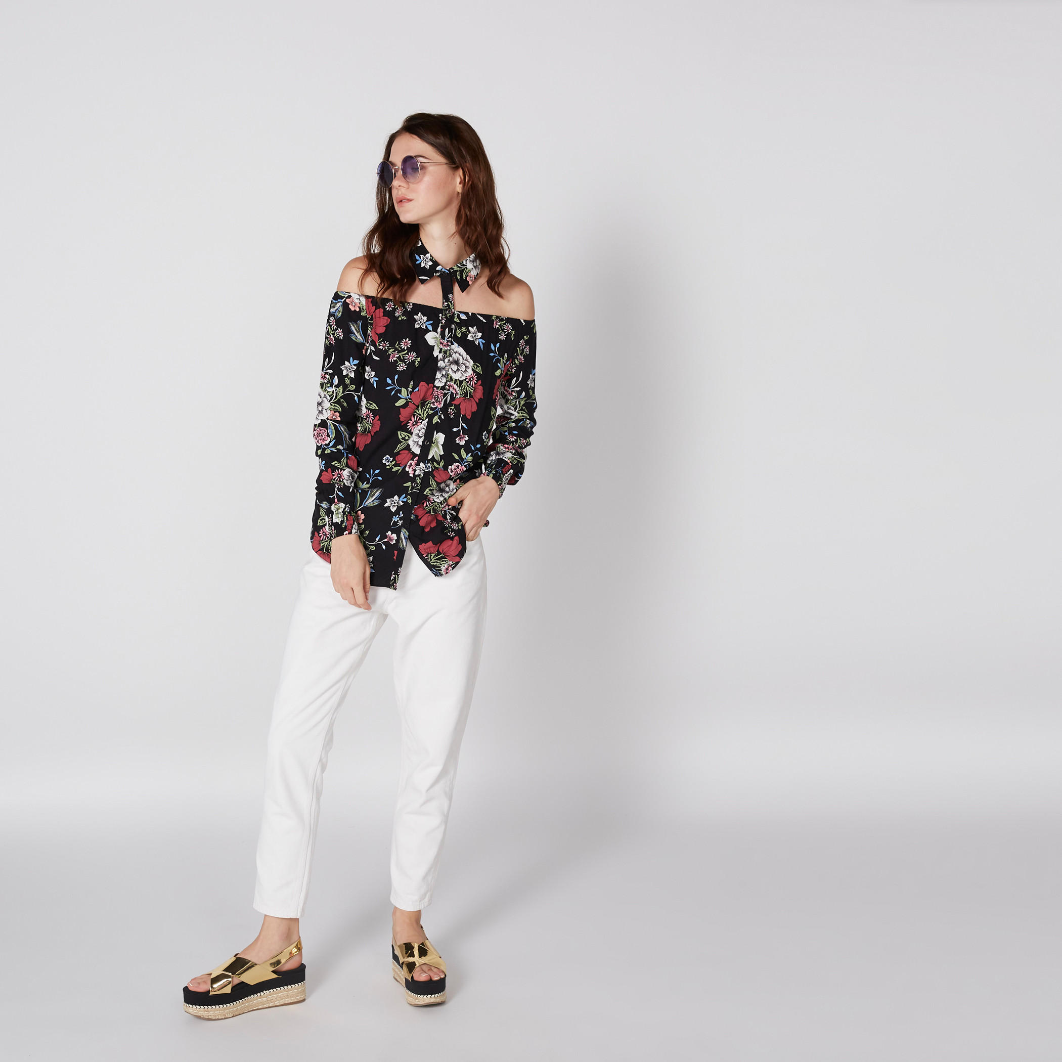 قميص بياقة طوق وأكمام طويلة وطبعات أزهار-women-clothing-shirtsandblouses-shirts-image-1