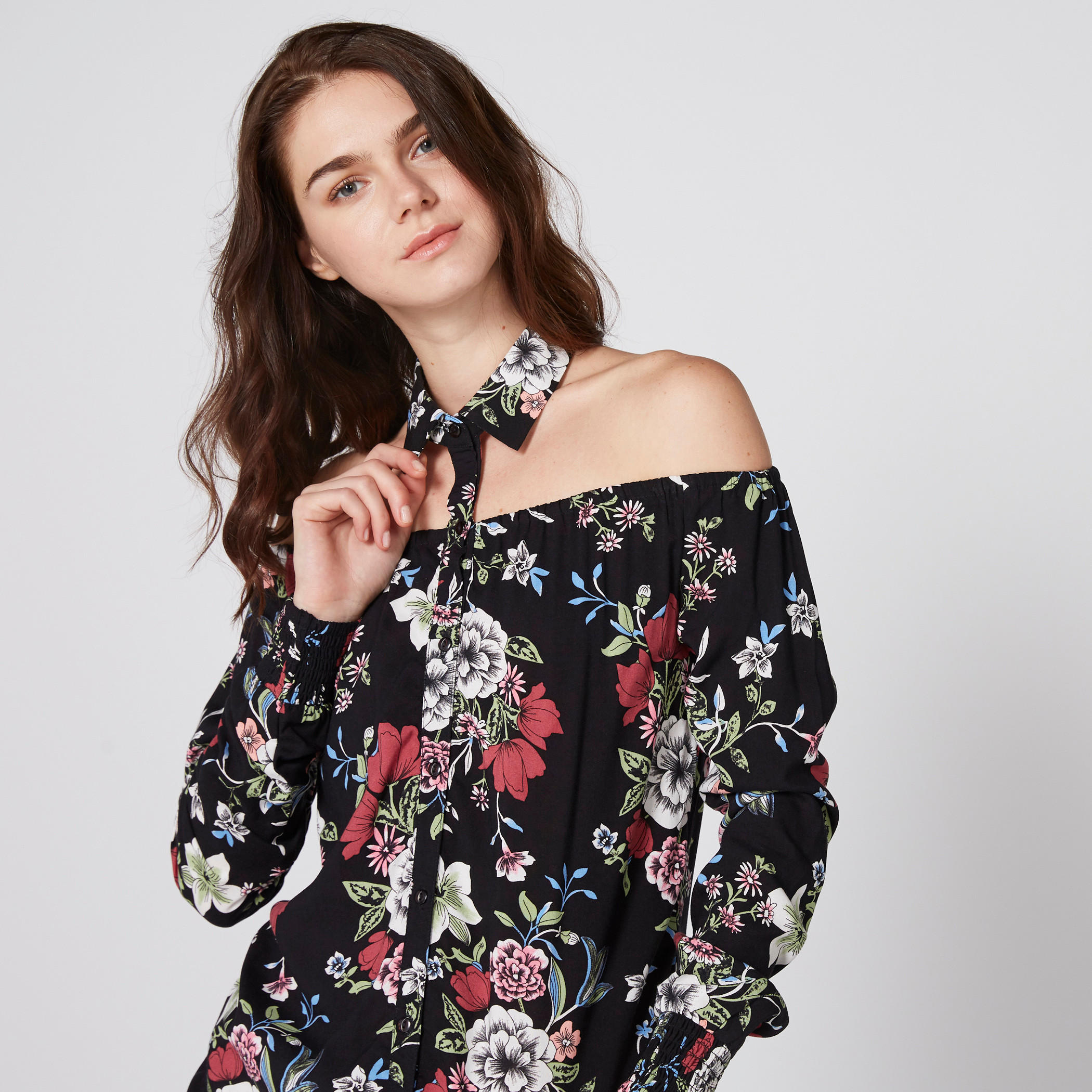 قميص بياقة طوق وأكمام طويلة وطبعات أزهار-women-clothing-shirtsandblouses-shirts-image-2