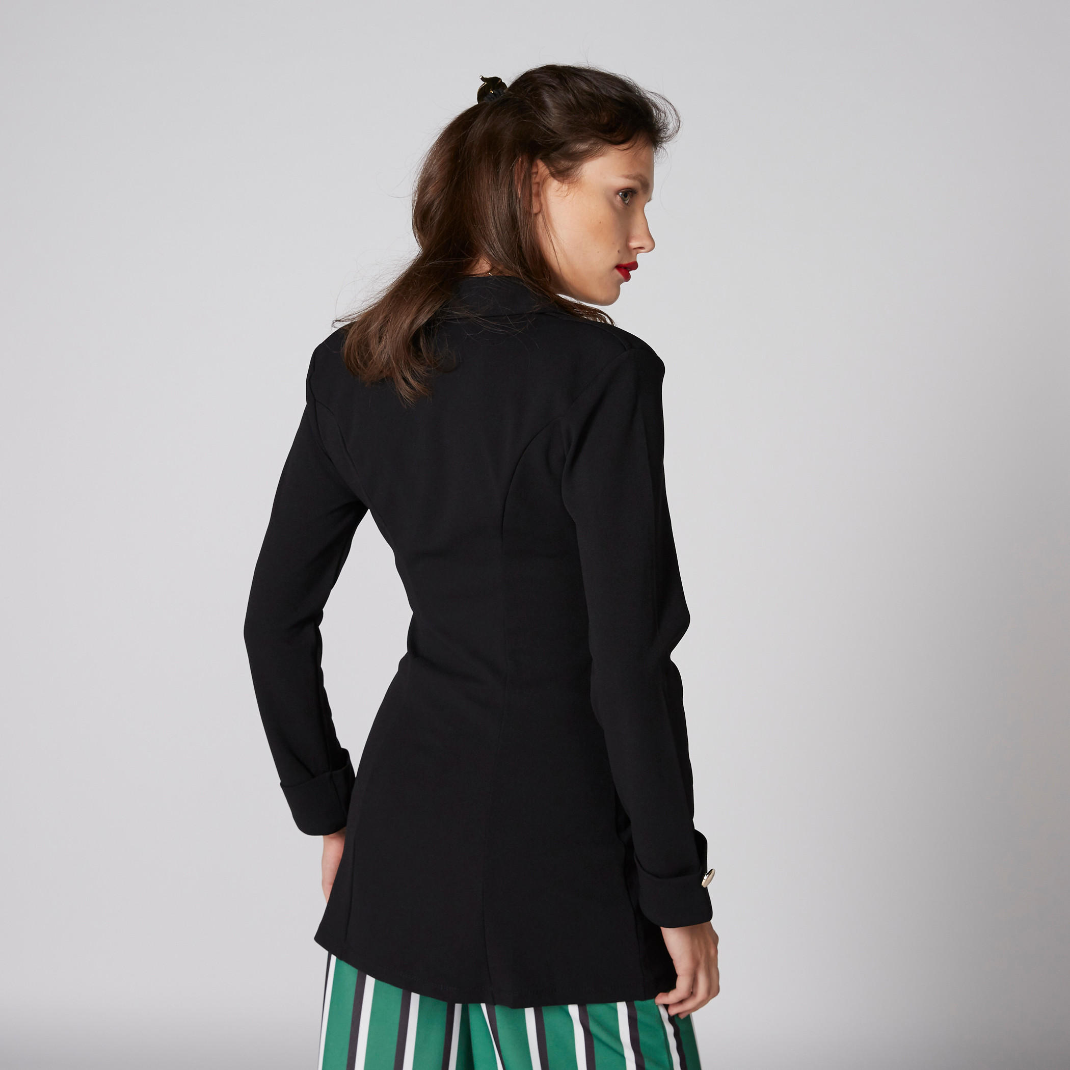 Long Sleeves Jacket with Button Closure-women-winterwear-coatsandjackets-jackets-image-2