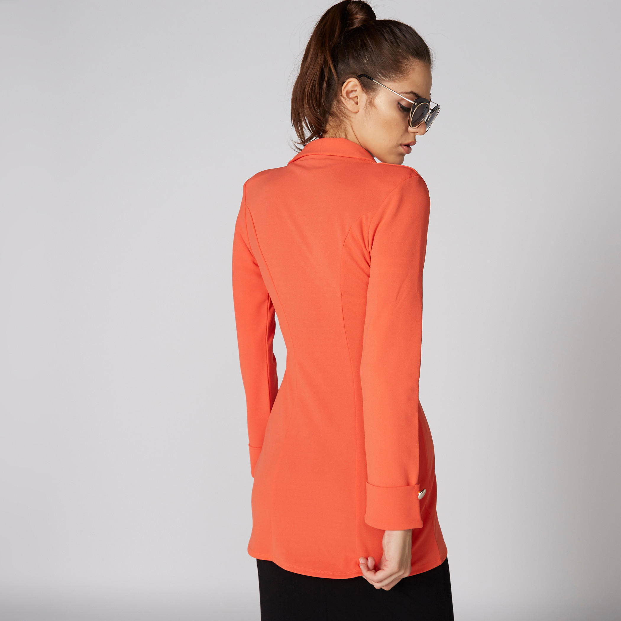 جاكيت ترينش بأكمام طويلة وأزرار-women-winterwear-coatsandjackets-jackets-image-2