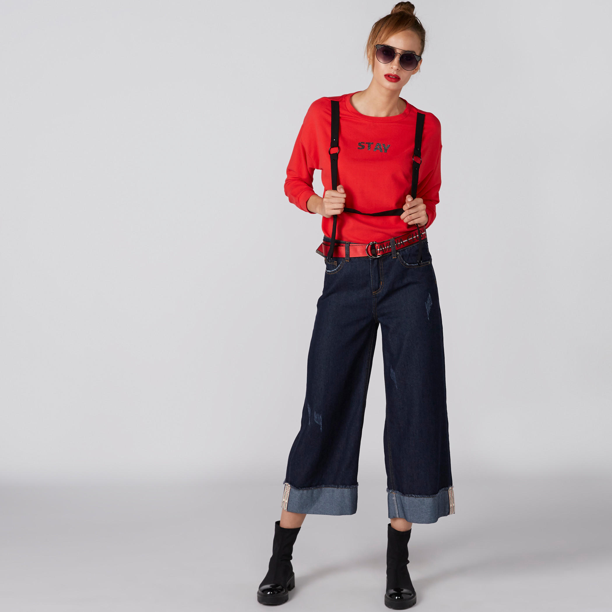 تيشيرت مزيّن بياقة مستديرة وأكمام طويلة-women-clothing-tshirts-image-3