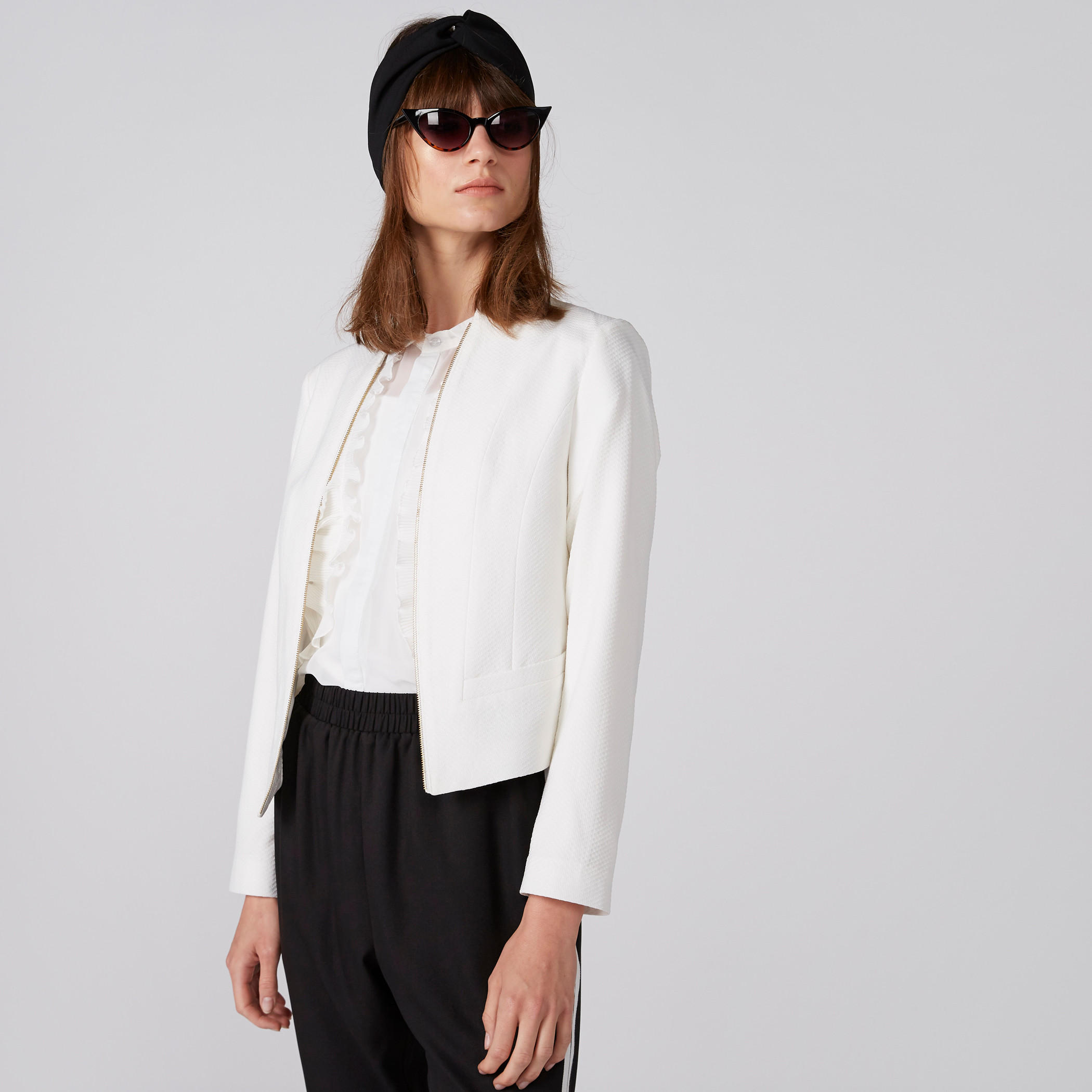 جاكيت بارز الملمس بأكمام طويلة وسحّاب للإغلاق-women-winterwear-coatsandjackets-jackets-image-4