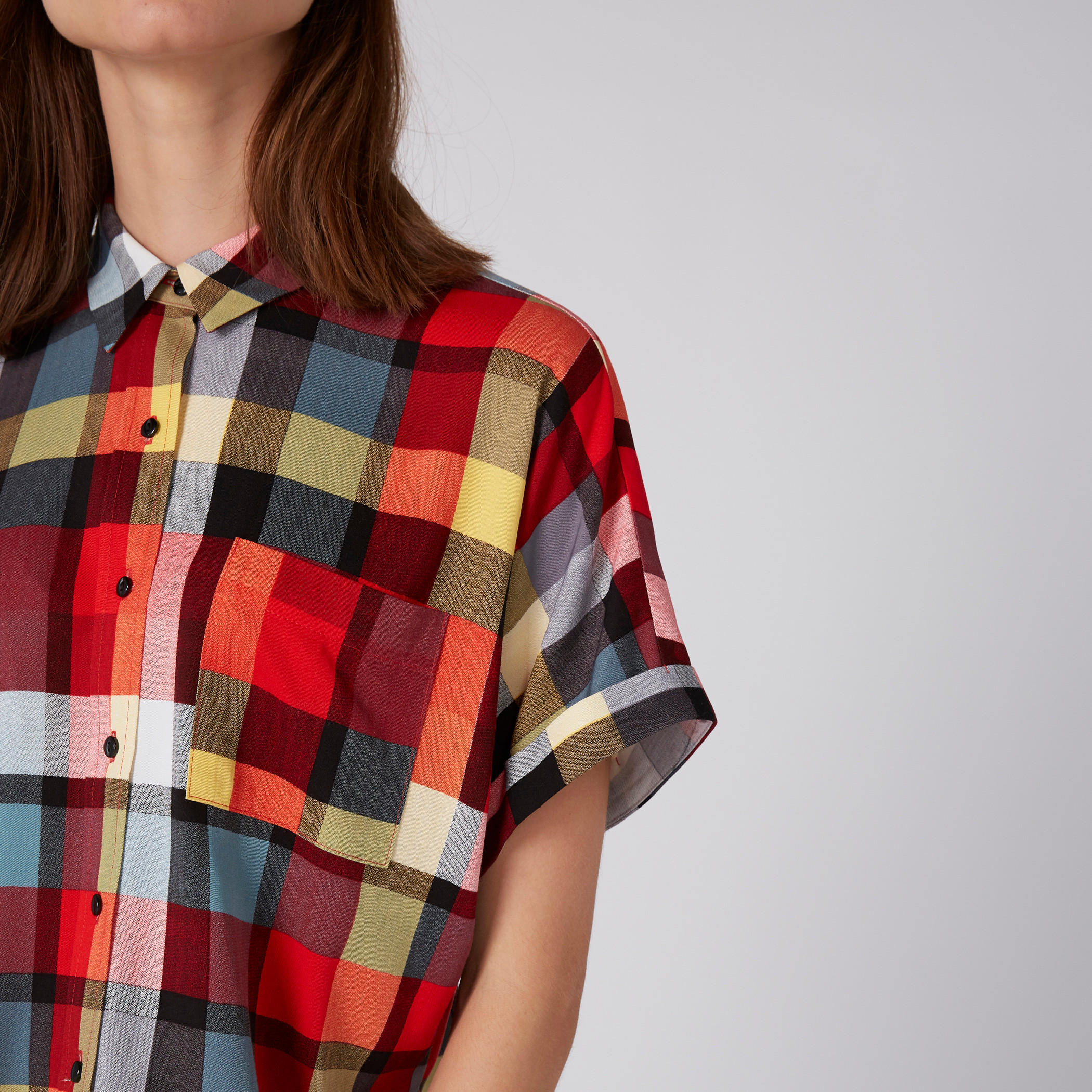 Chequered Shirt with Short Sleeves and Complete Placket-women-clothing-shirtsandblouses-shirts-image-3