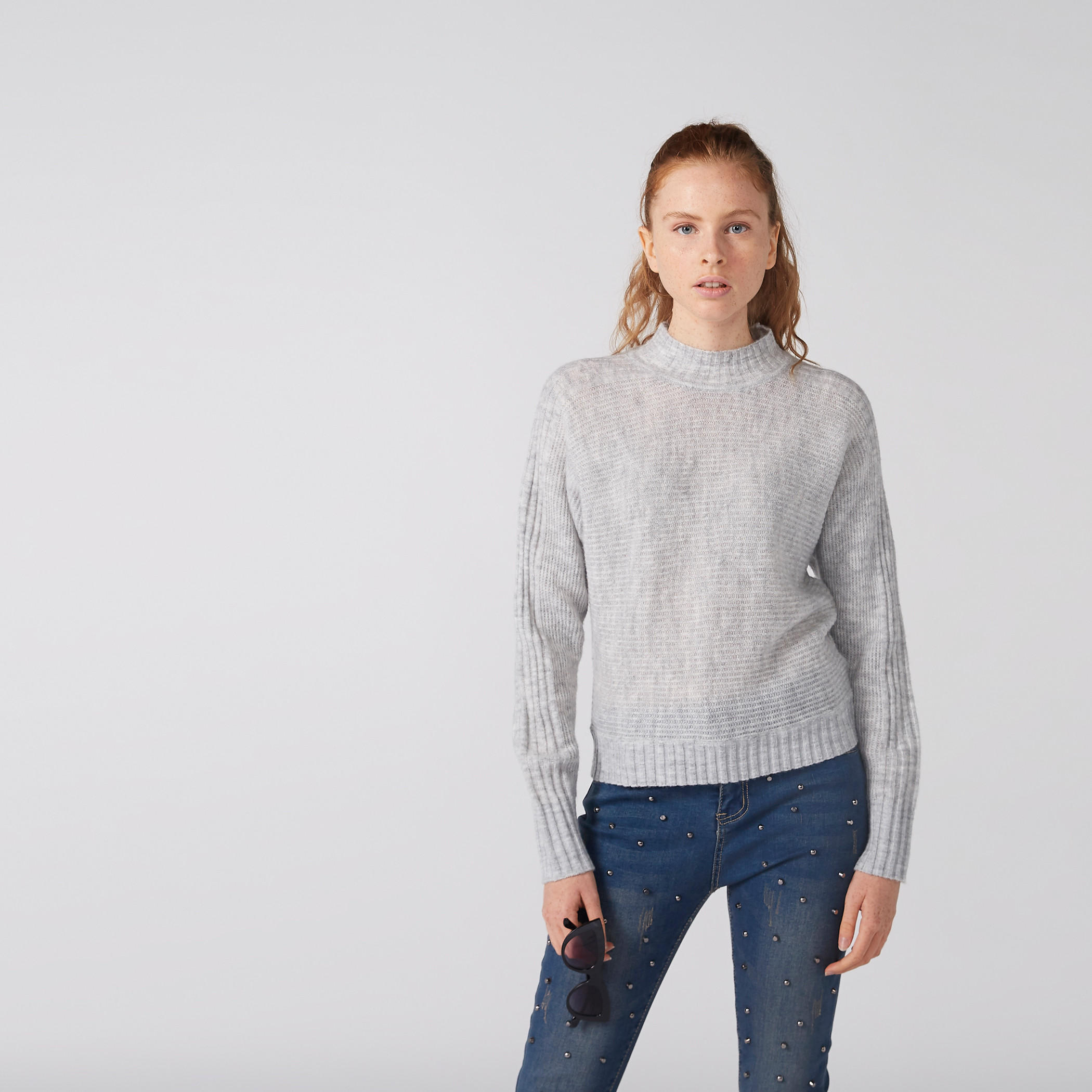 تيشيرت بياقة عالية وأكمام طويلة-women-clothing-cardigansandjumpers-jumpers-image-2