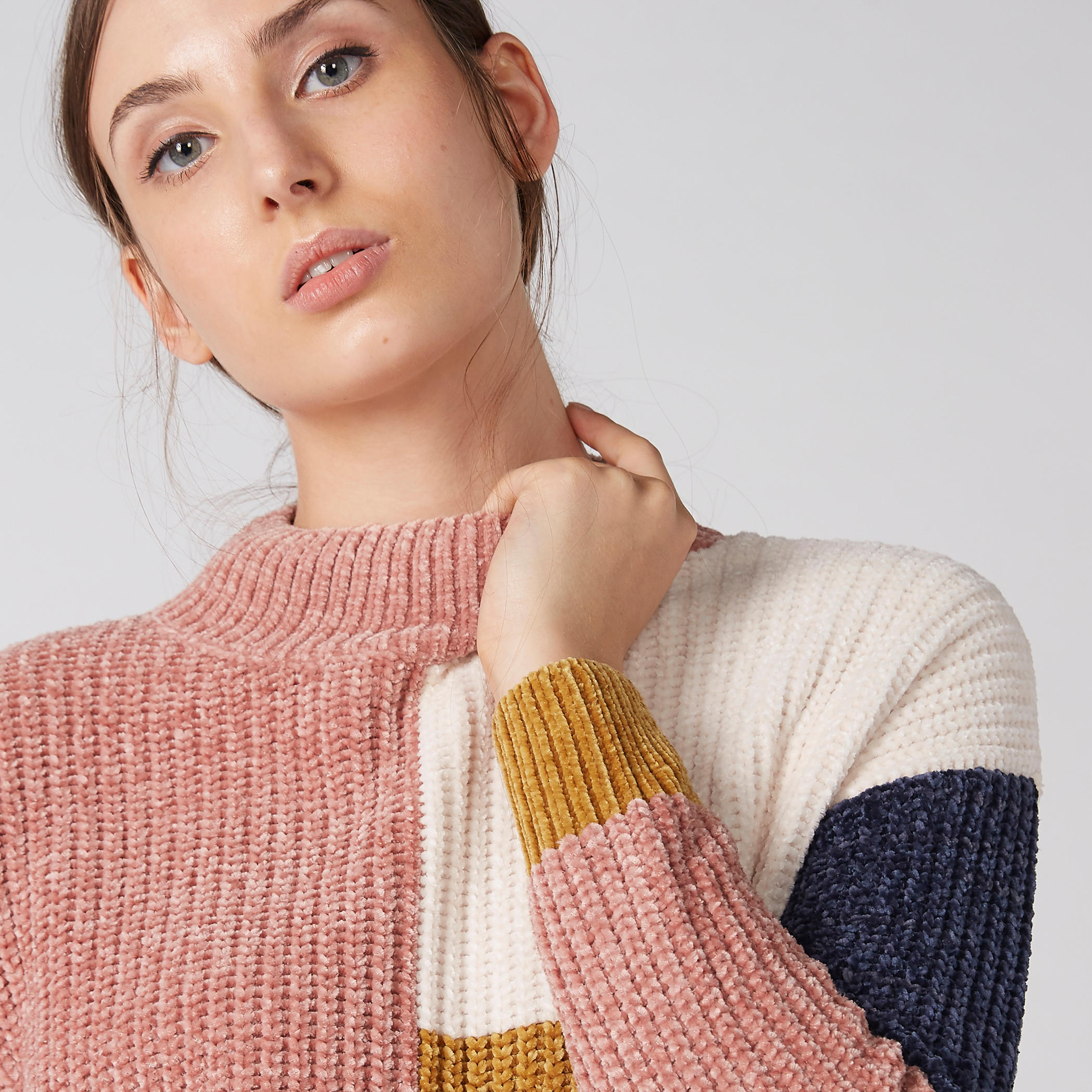 كنزة بارزة الملمس بياقة عالية وأكمام طويلة-women-clothing-cardigansandjumpers-jumpers-image-3