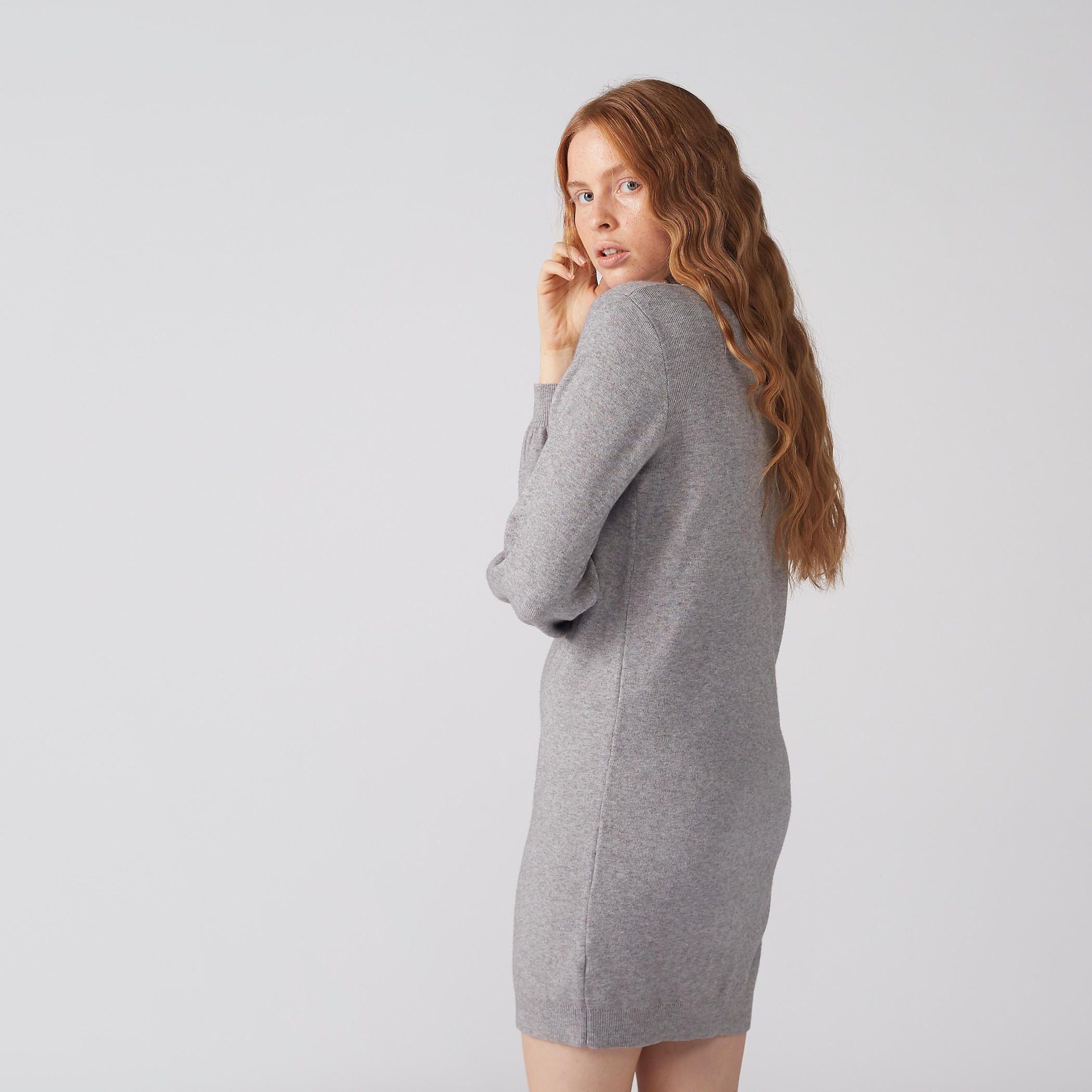 فستان جامبر قصير بتفاصيل لؤلؤ وأكمام طويلة-women-clothing-dresses-image-4