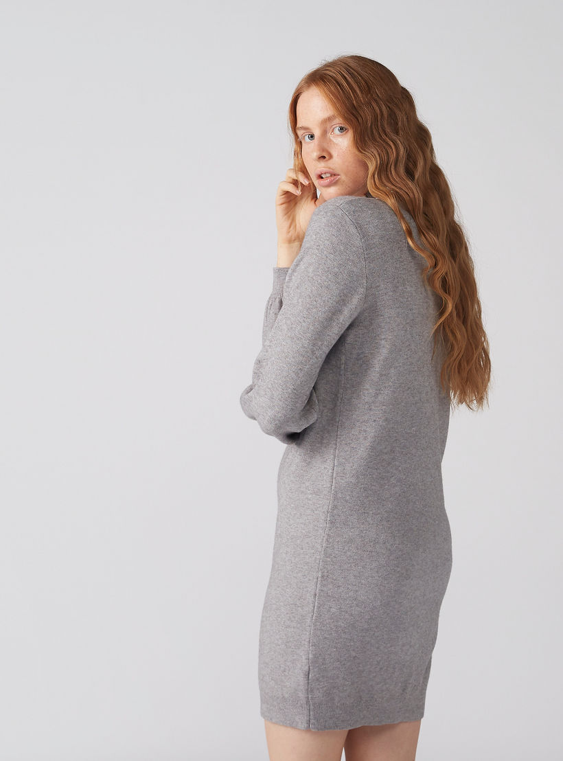 فستان جامبر قصير بتفاصيل لؤلؤ وأكمام طويلة-women-clothing-dresses-image-4