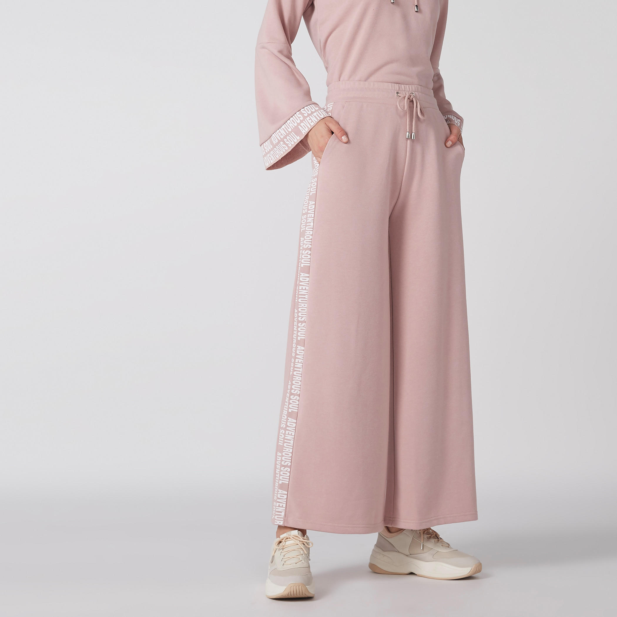 بنطال بالازو بجيوب-women-clothing-bottoms-trousers-image-2