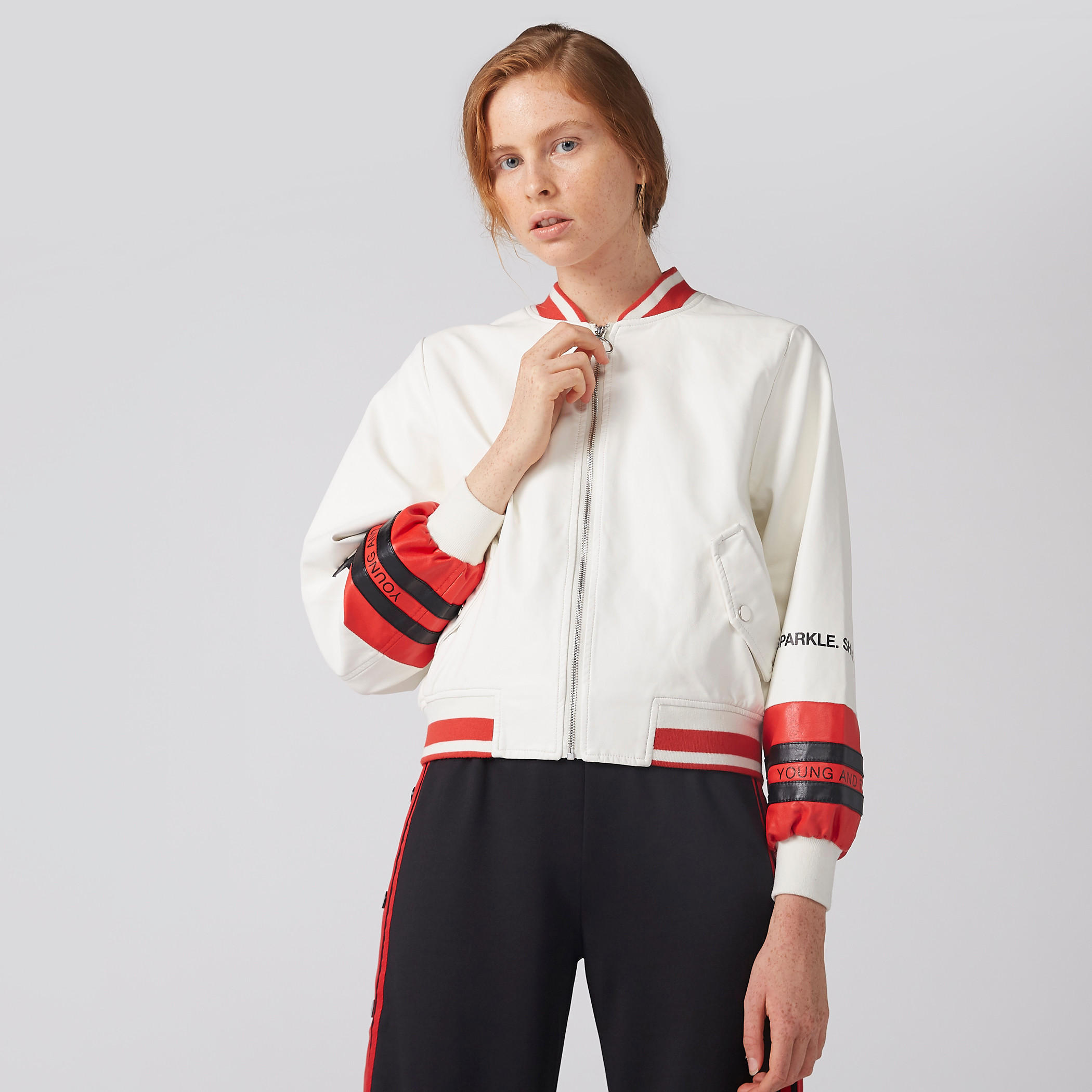 جاكيت بومبر بأكمام طويلة وسحّاب إغلاق وطبعات-women-winterwear-coatsandjackets-jackets-image-1