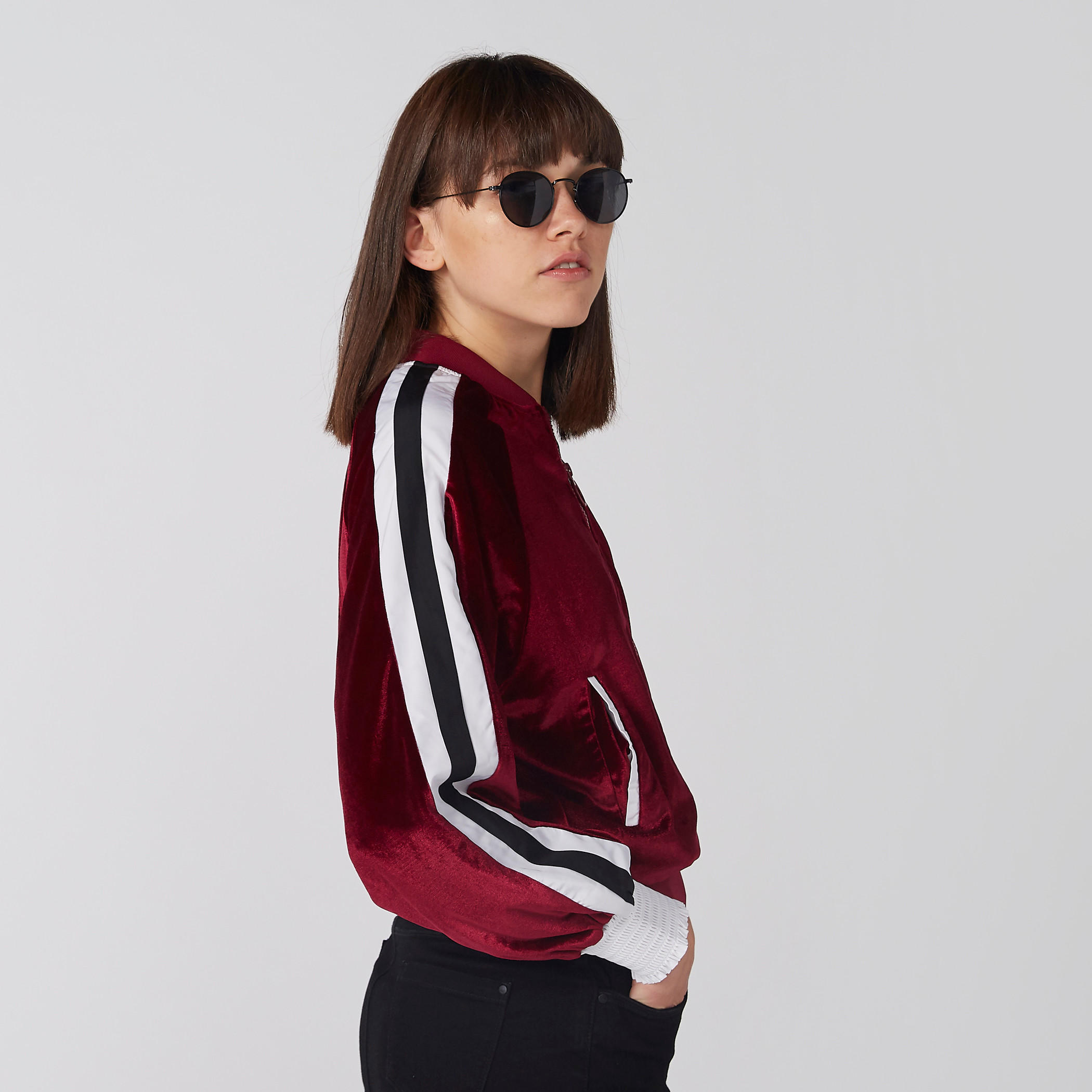 جاكيت بأكمام طويلة وسحّاب إغلاق-women-winterwear-coatsandjackets-jackets-image-4