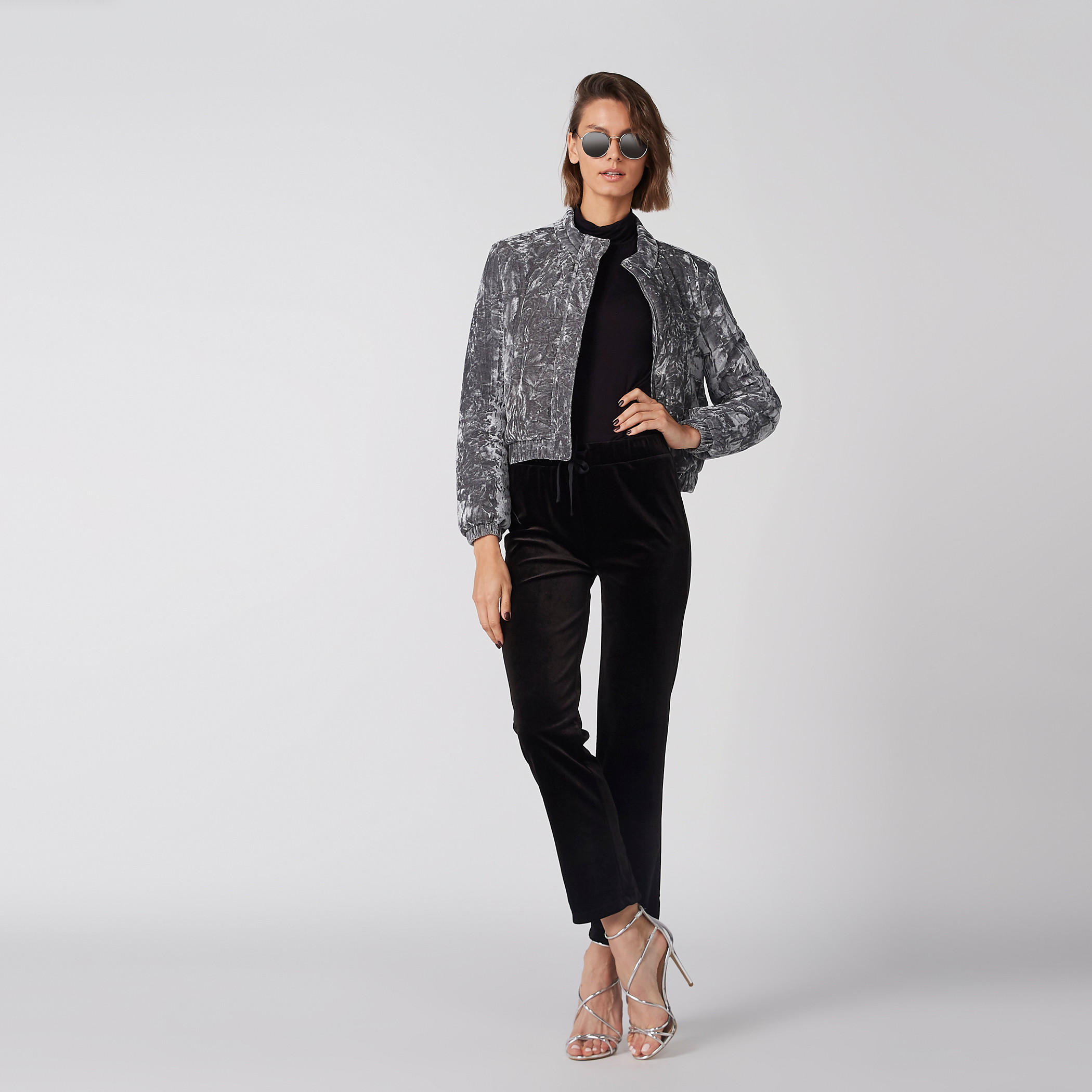 جاكيت بأكمام طويلة وجيوب-women-winterwear-coatsandjackets-jackets-image-2