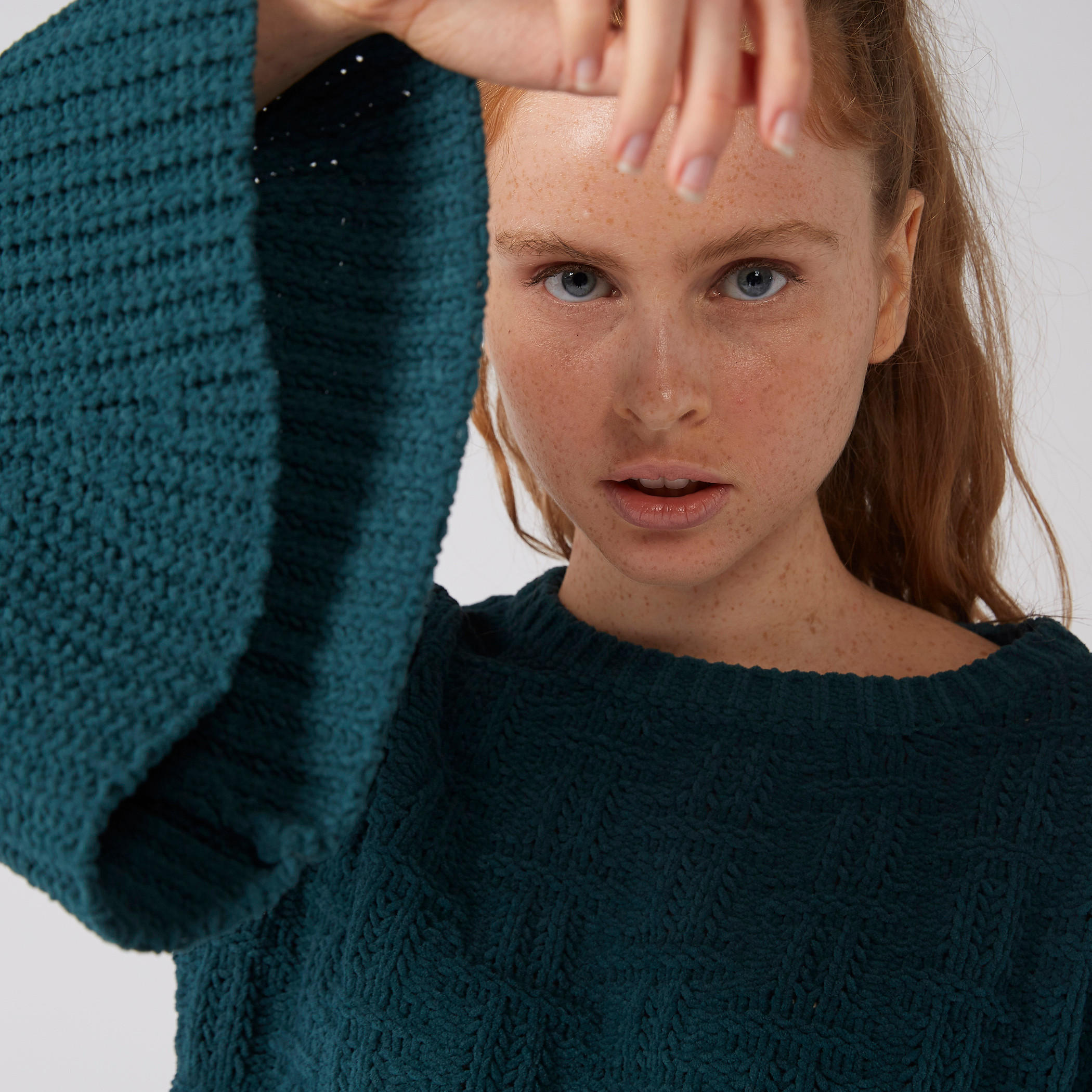 Textured Sweater with Round Neck and Flared Sleeves-women-clothing-cardigansandjumpers-jumpers-image-3