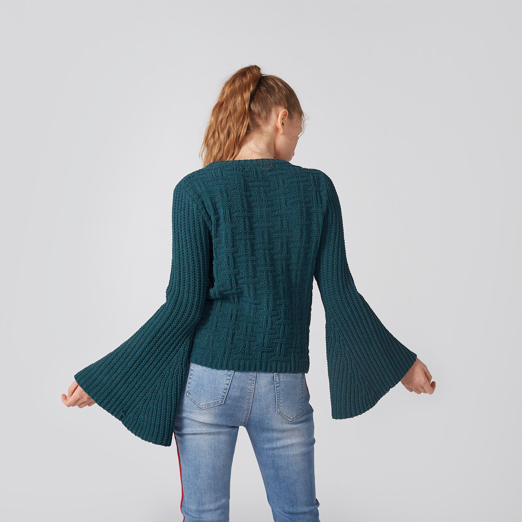 Textured Sweater with Round Neck and Flared Sleeves-women-clothing-cardigansandjumpers-jumpers-image-4