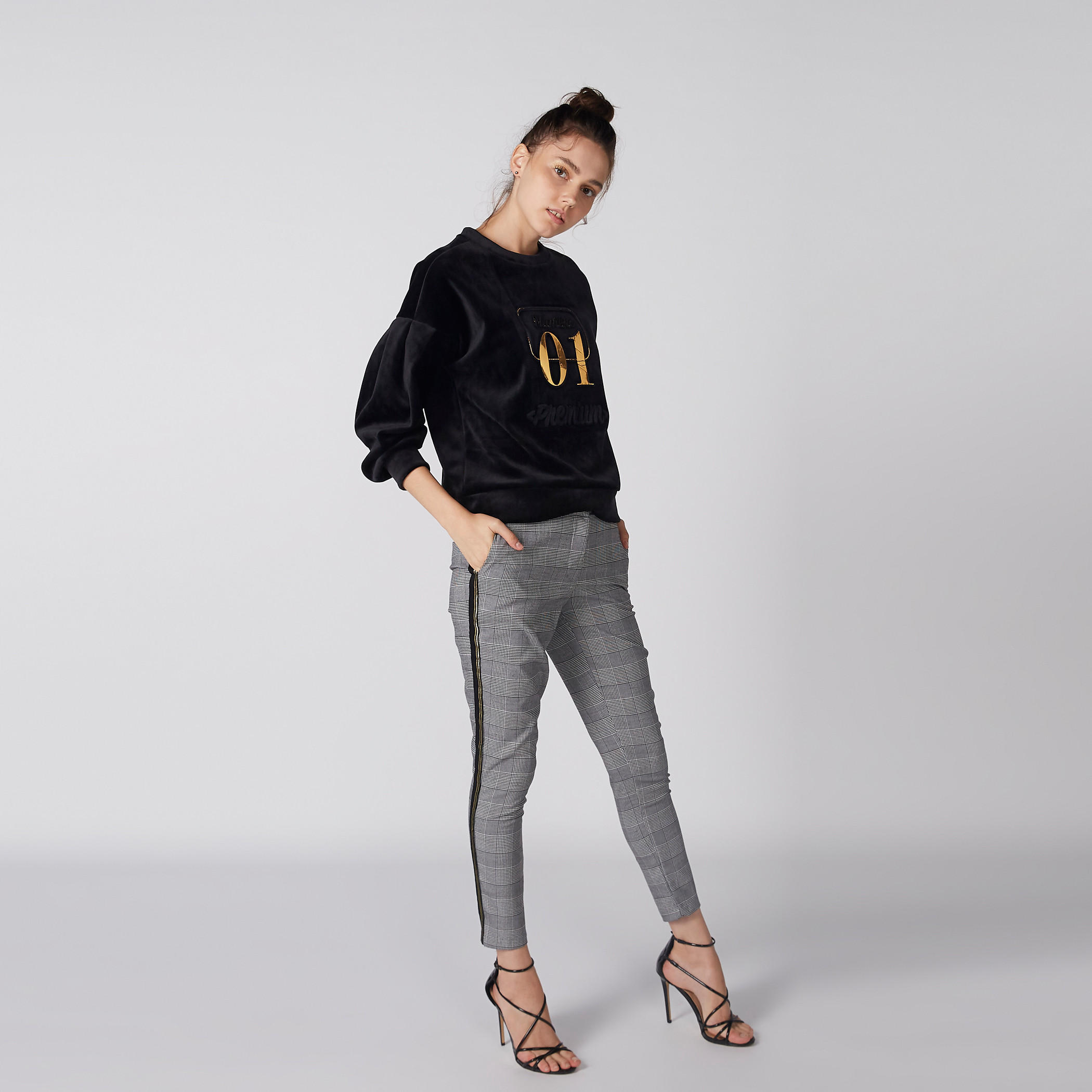 Printed Sweatshirt with Crew Neck and Long Sleeves-women-winterwear-hoodiesandsweatshirts-sweatshirts-image-2