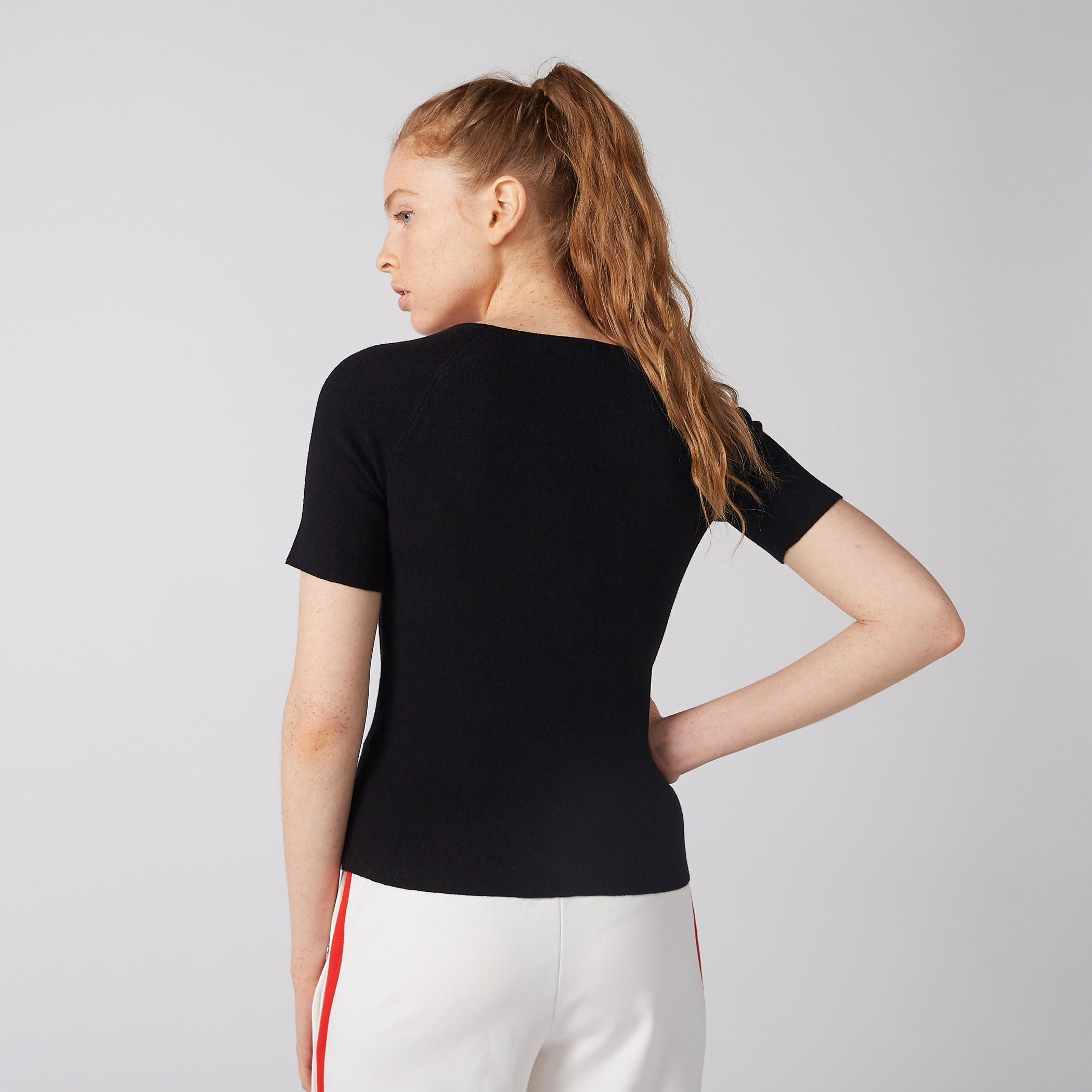 تيشيرت بطبعات بياقة مستديرة وأكمام قصيرة-women-clothing-tshirts-image-3