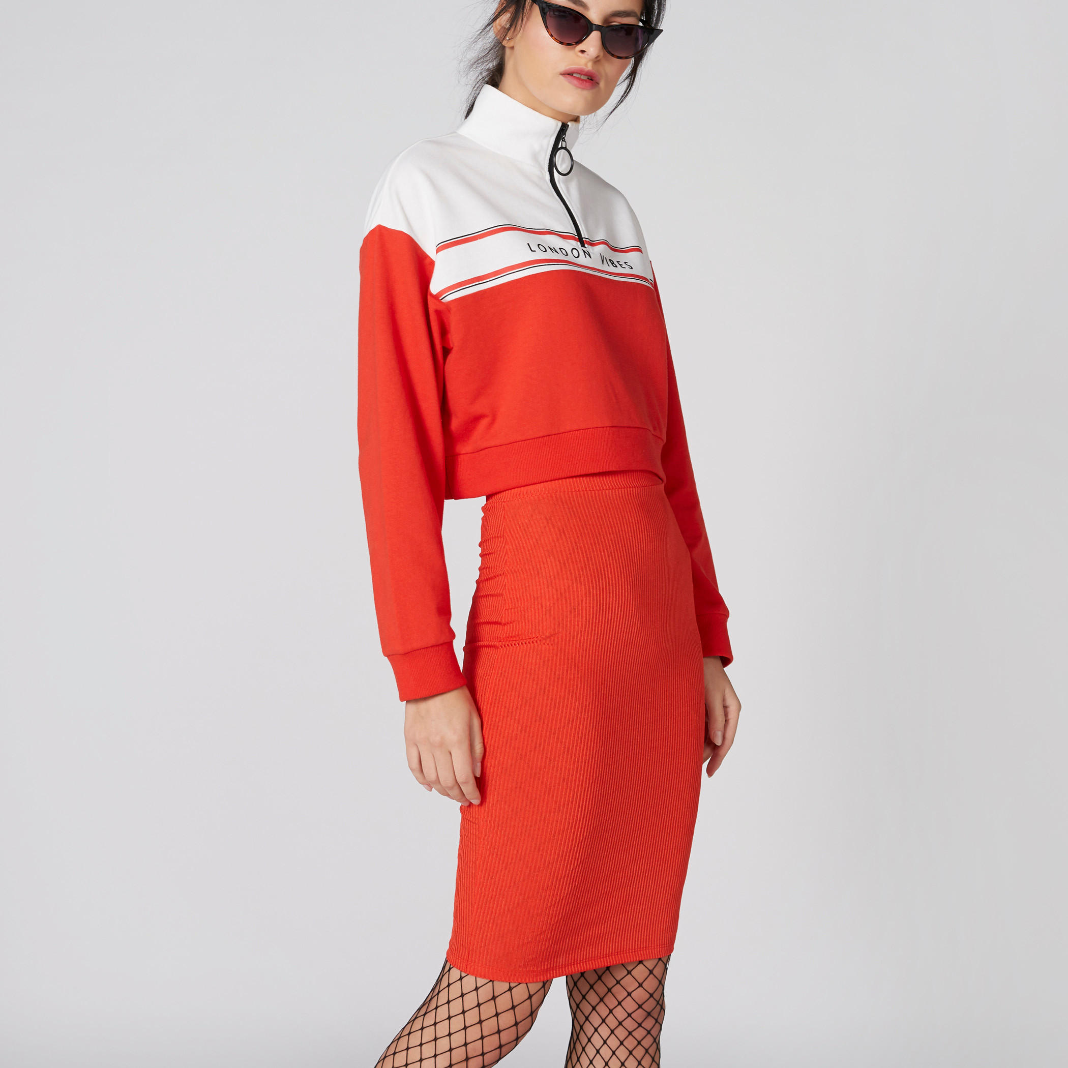 تنورة ضيّقة بتصميم مضلّع وخصر مطّاطي-women-clothing-bottoms-skirts-image-3