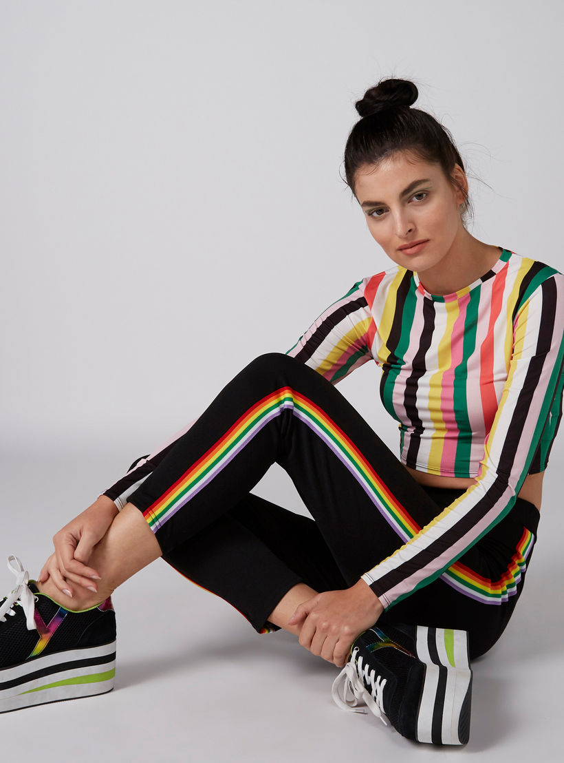 بنطال قصير بخصر مطّاطي-women-clothing-bottoms-trousers-image-1