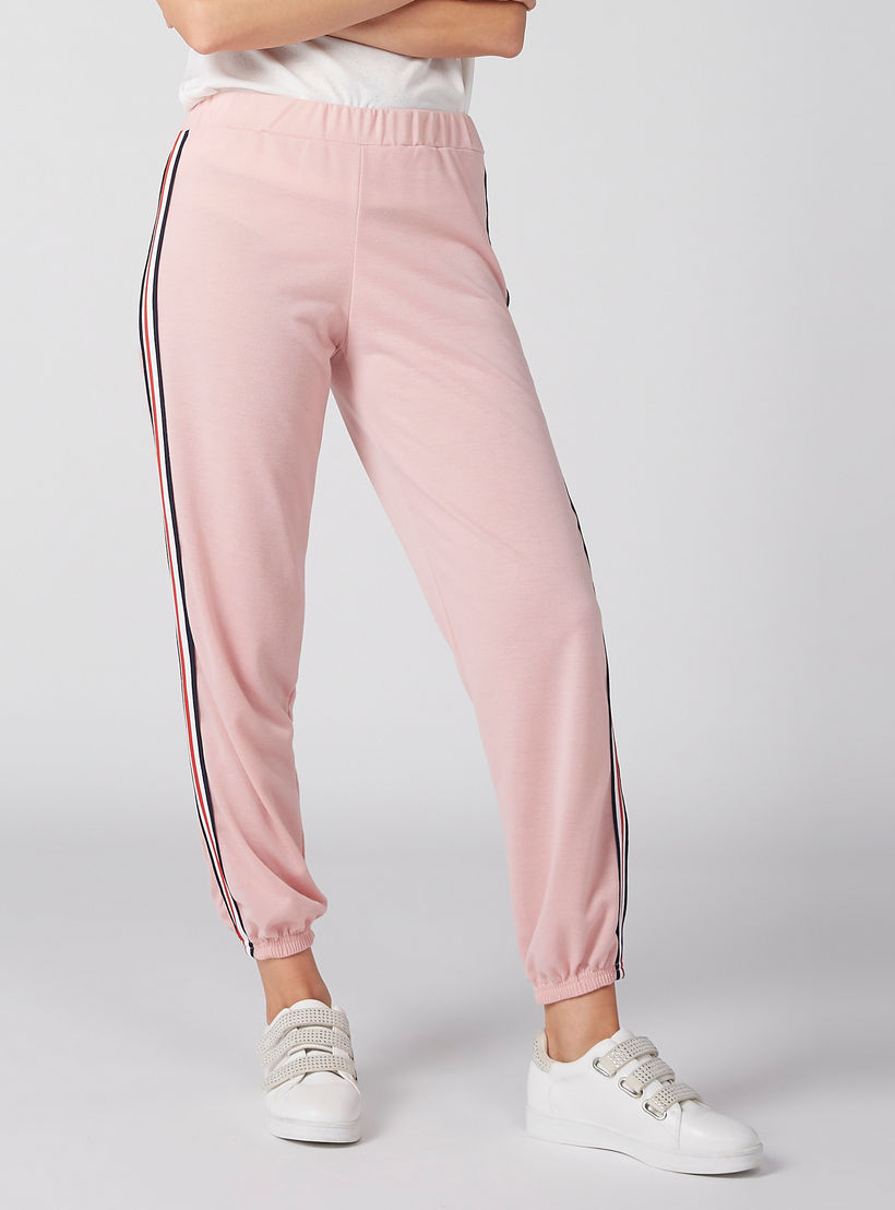 بنطال رياضي طويل بخصر مطّاطي-women-clothing-bottoms-joggers-image-2