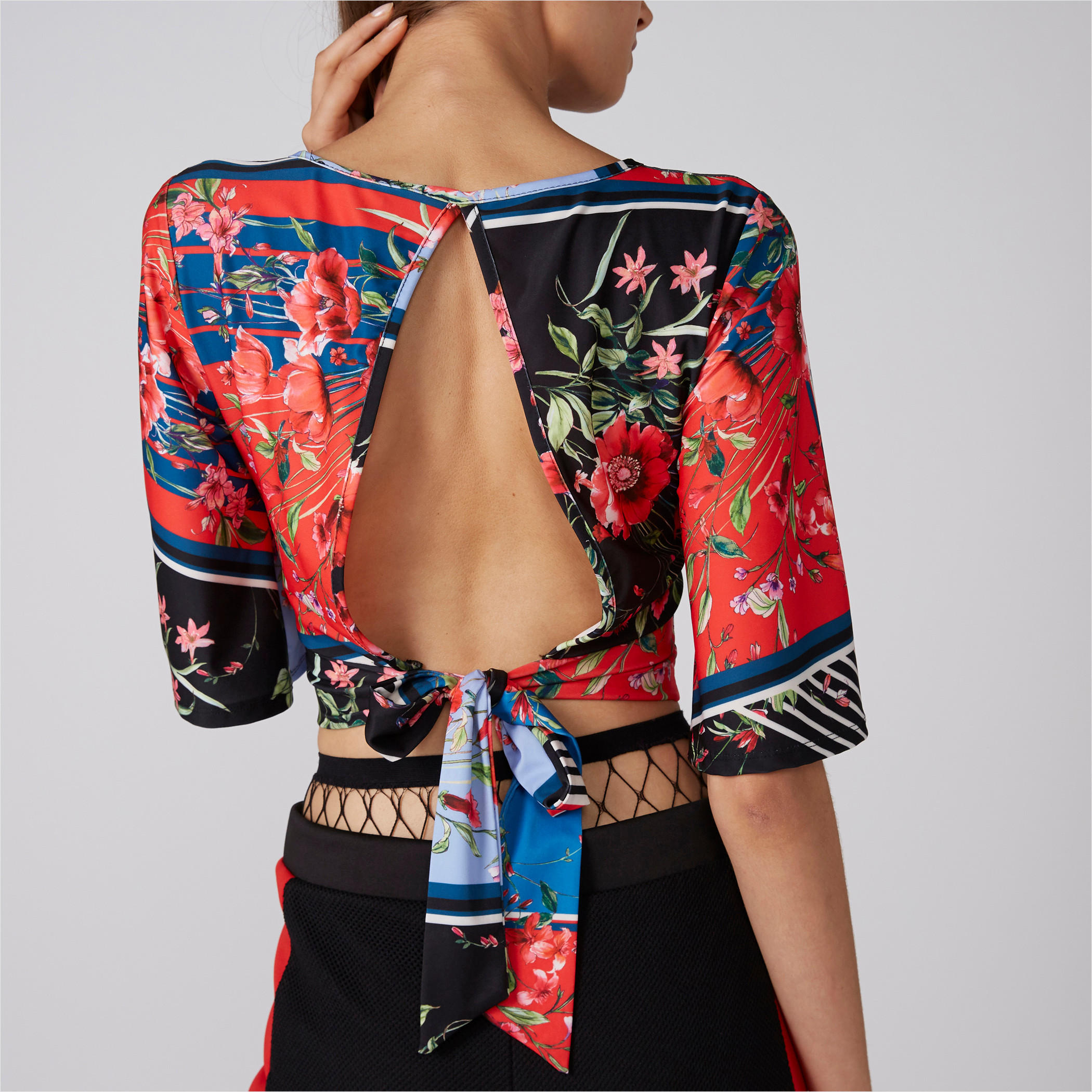 بلوزة قصيرة بأكمام واسعة وأربطة وطبعات أزهار-women-clothing-shirtsandblouses-blouses-image-4