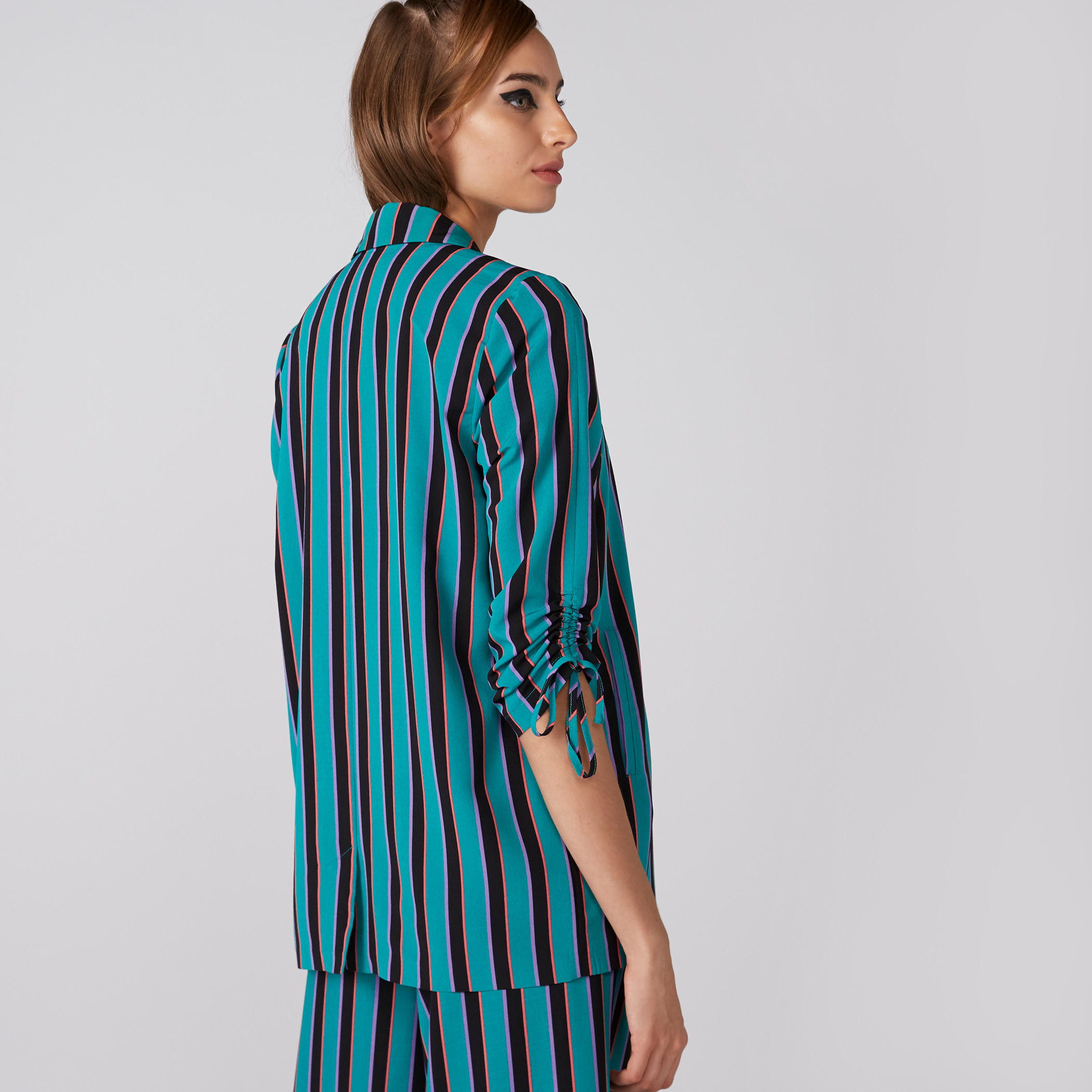 جاكيت مقلّم برباط-women-clothing-coatsandjackets-blazers-image-3