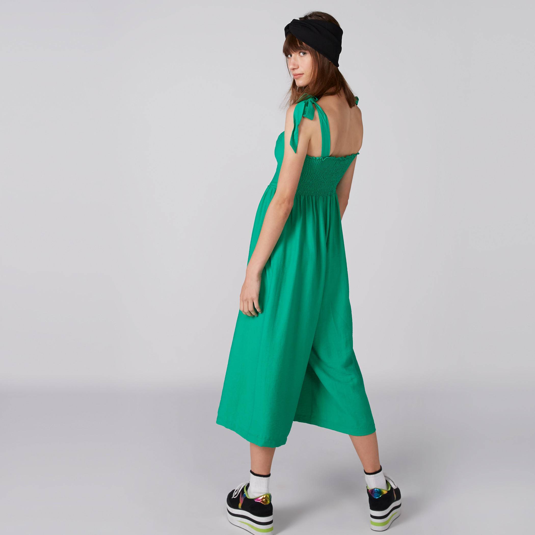 أفرول بأزرار وأربطة ودرزات-women-clothing-jumpsuits-image-2