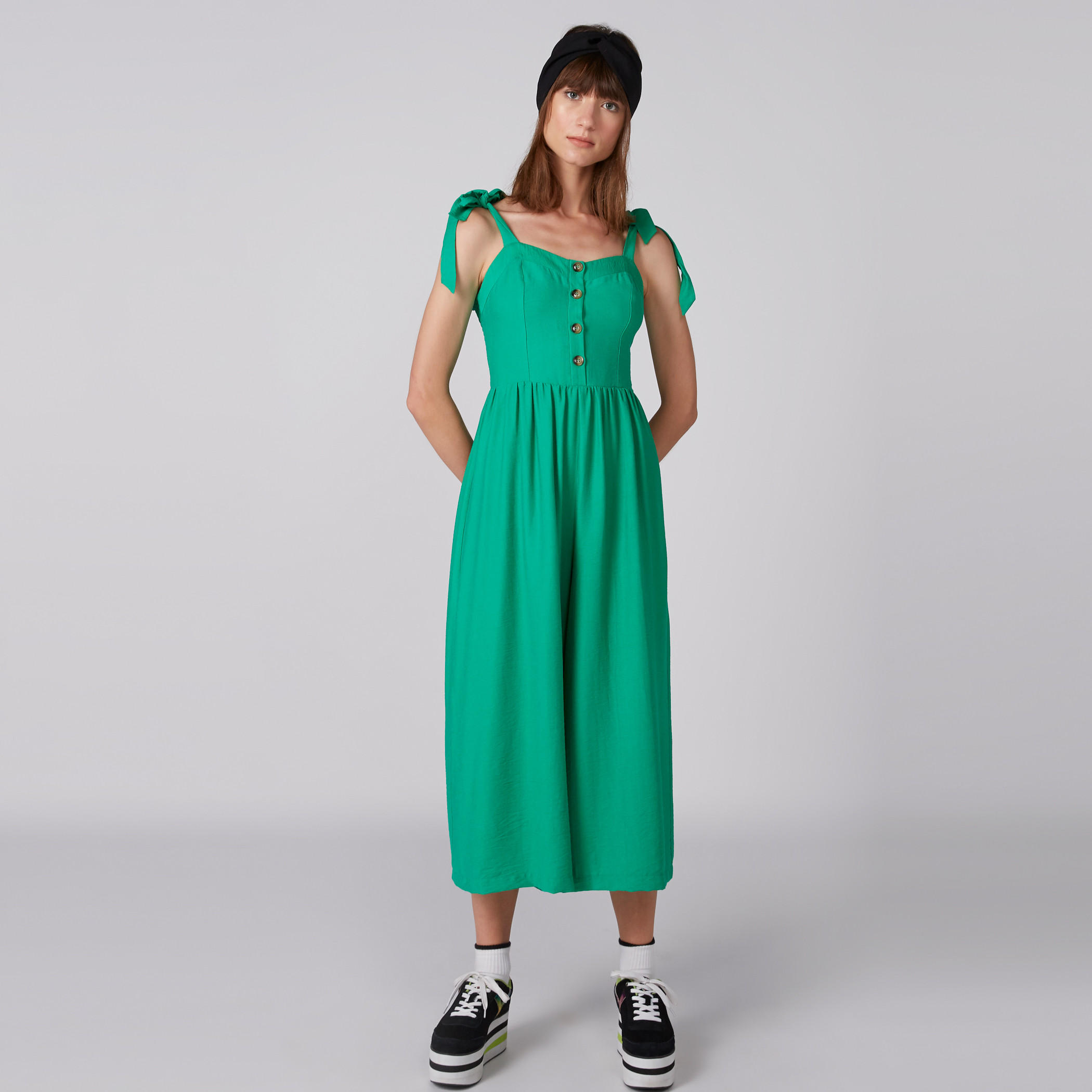 أفرول بأزرار وأربطة ودرزات-women-clothing-jumpsuits-image-3