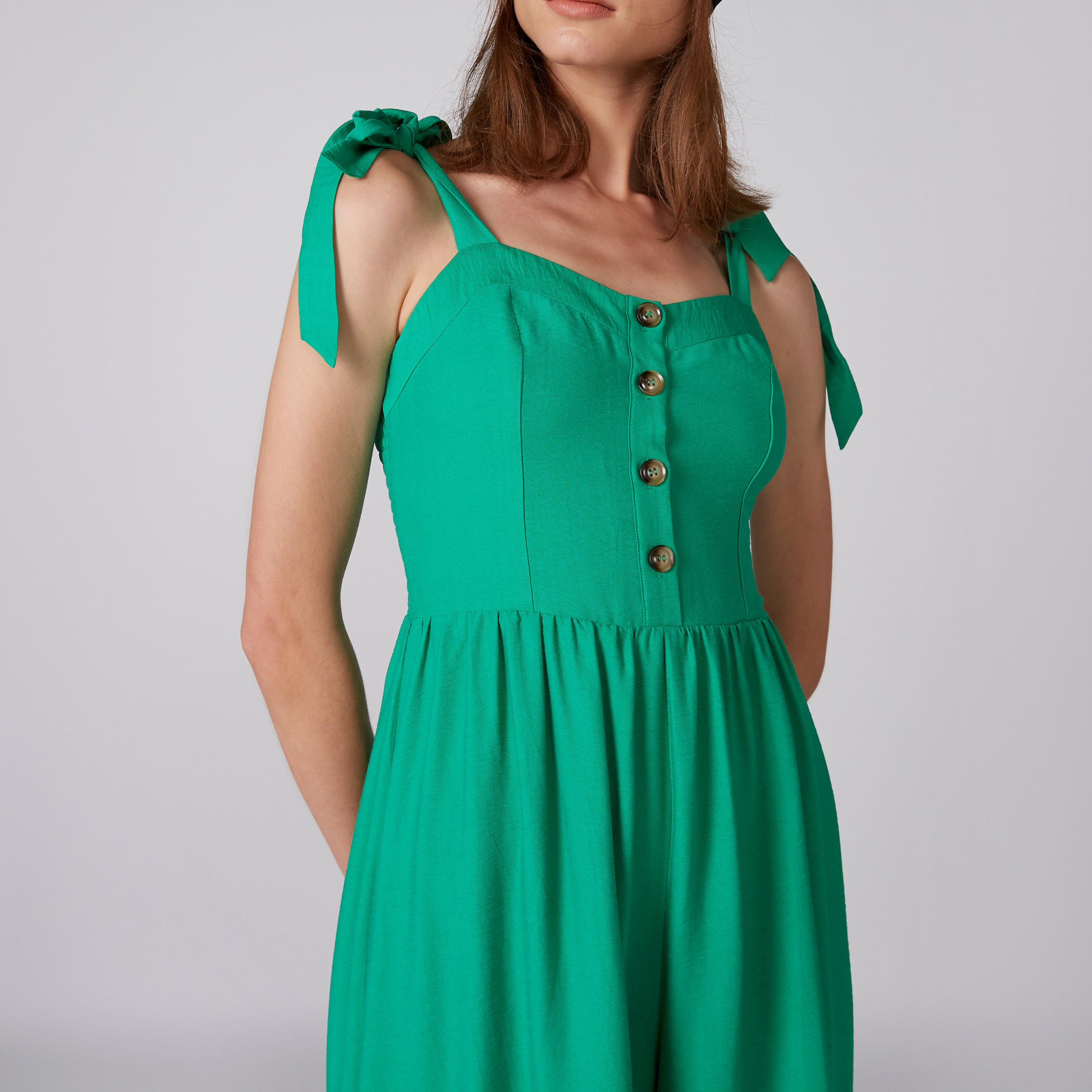 أفرول بأزرار وأربطة ودرزات-women-clothing-jumpsuits-image-4